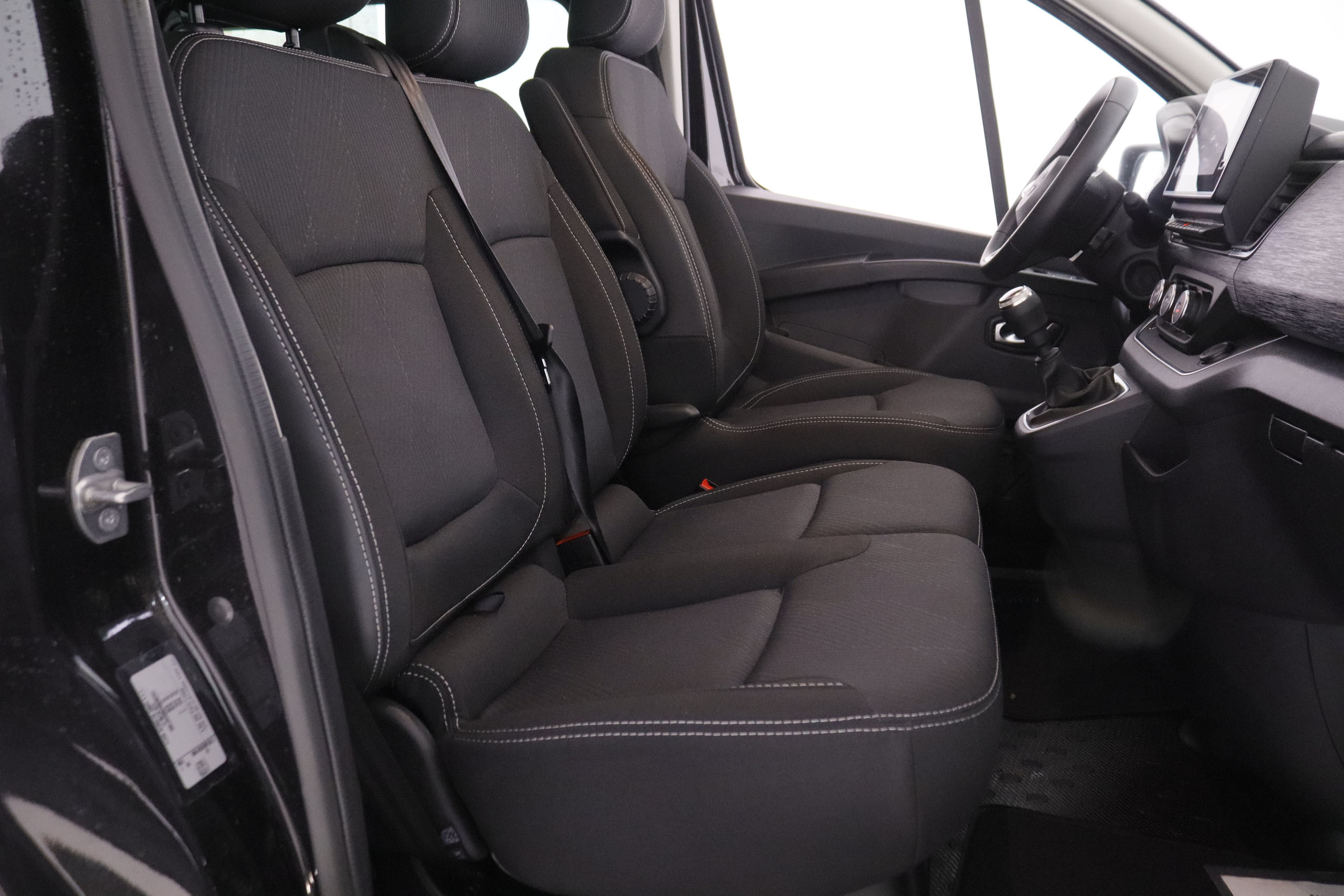 Nissan Primastar 2.0 dCi L2H1 Tekna 9 plazas - foto 21