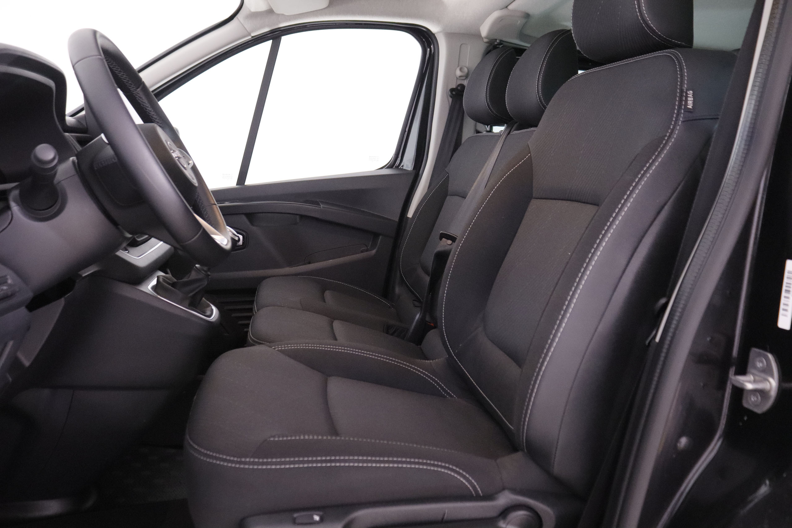 Nissan Primastar 2.0 dCi L2H1 Tekna 9 plazas - foto 20