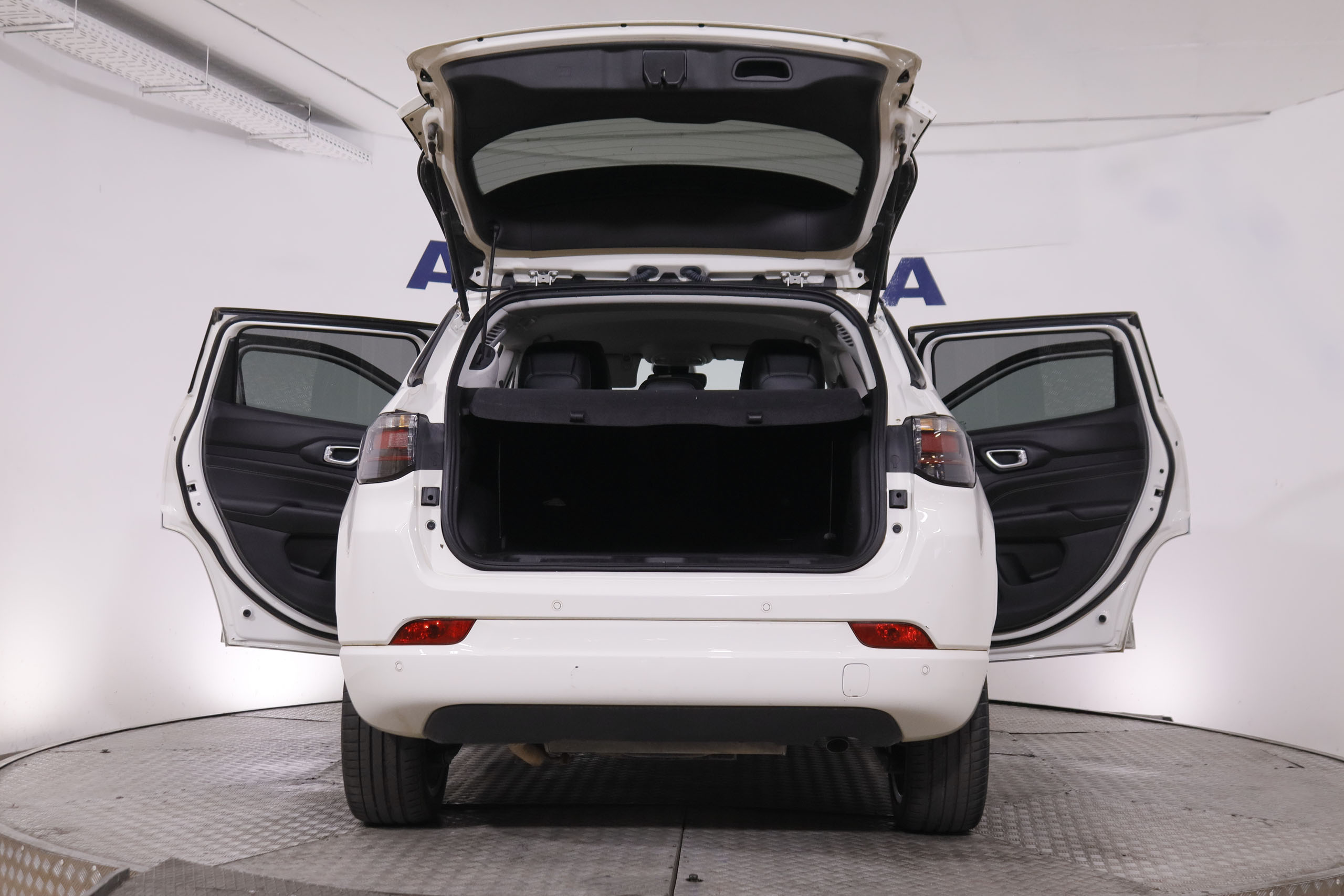 Jeep Compass 1.3 PHEV S 4xe - foto 8