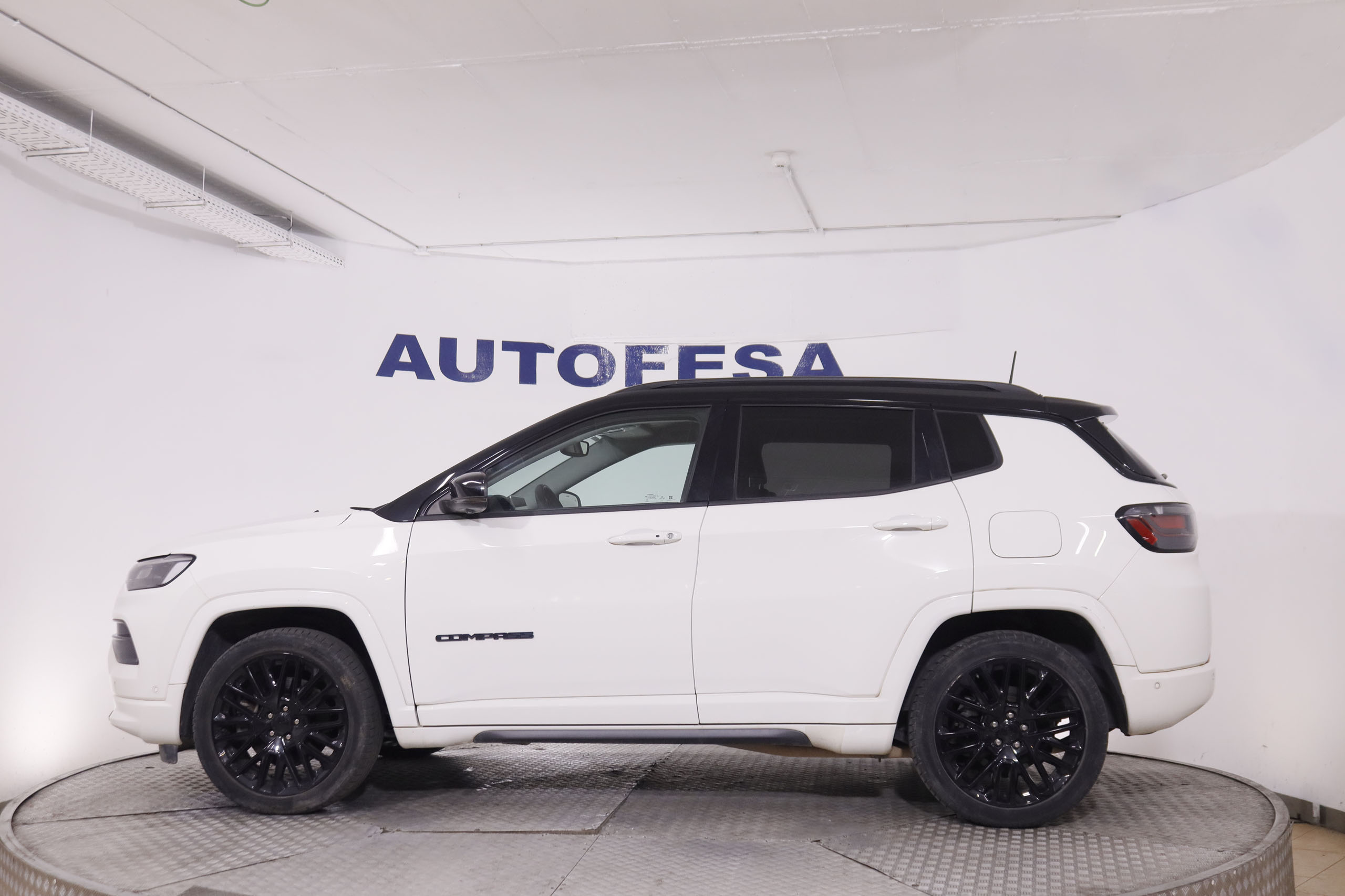 Jeep Compass 1.3 PHEV S 4xe - foto 4