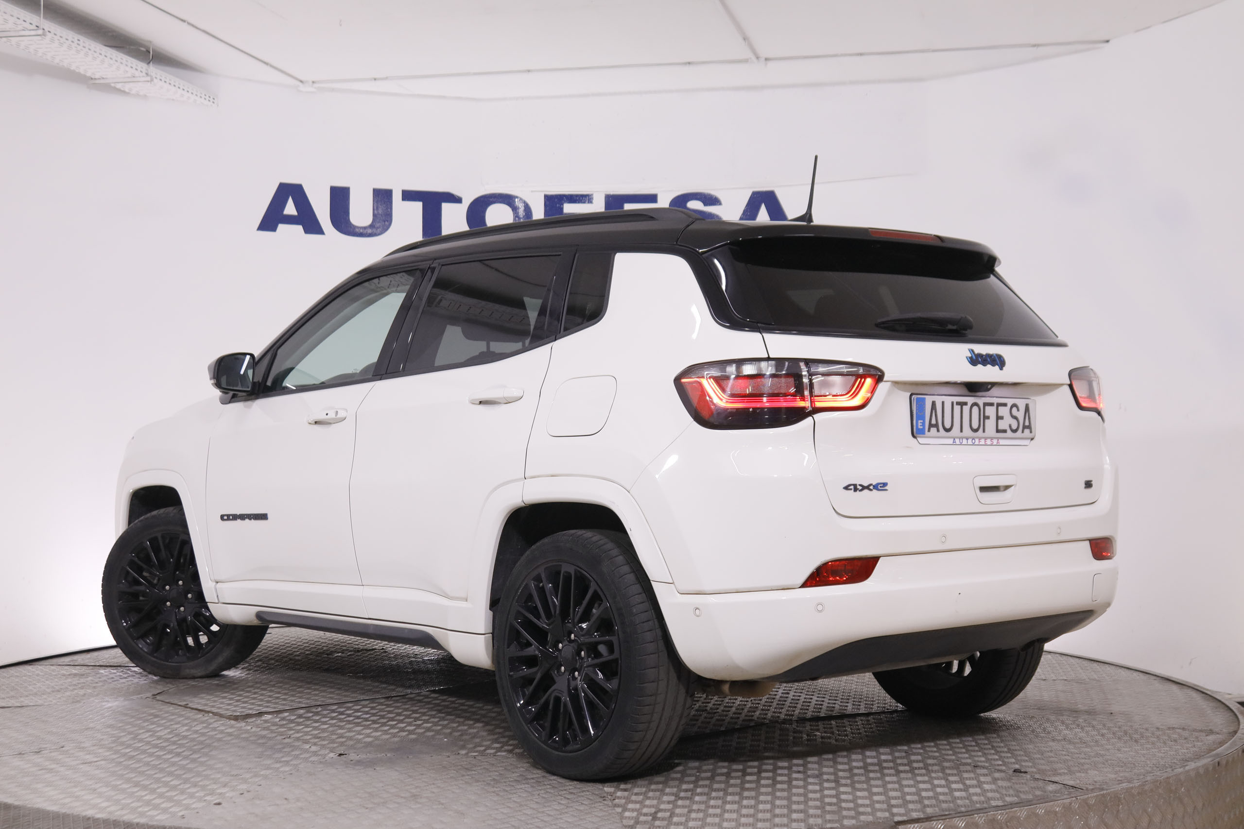 Jeep Compass 1.3 PHEV S 4xe - foto 7