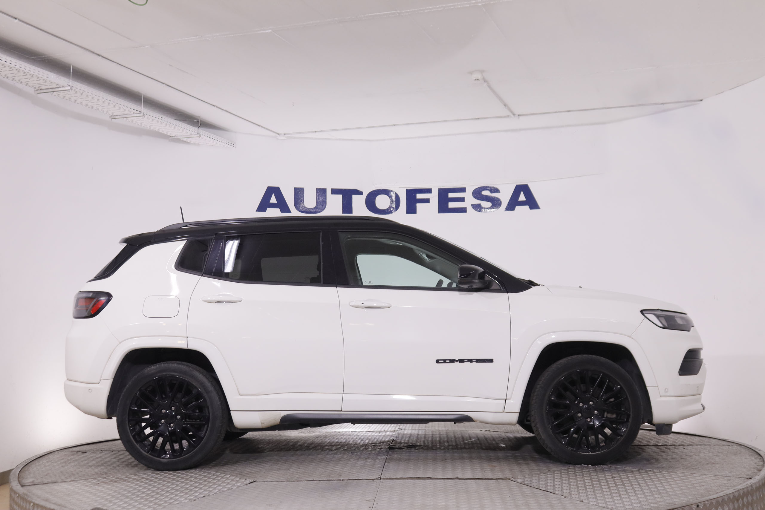 Jeep Compass 1.3 PHEV S 4xe - foto 10