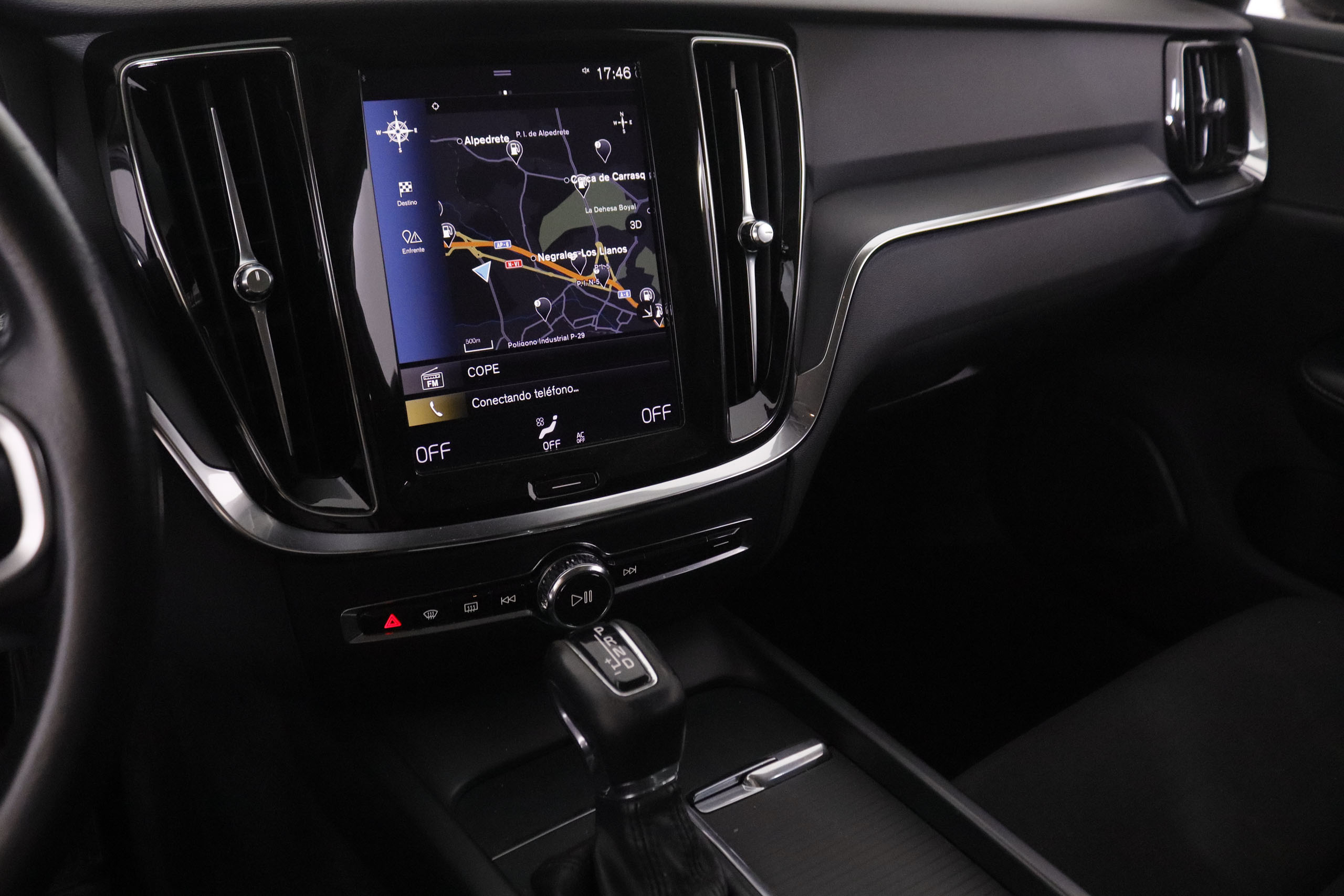 Volvo V60 2.0 D3 Momentum - foto 12