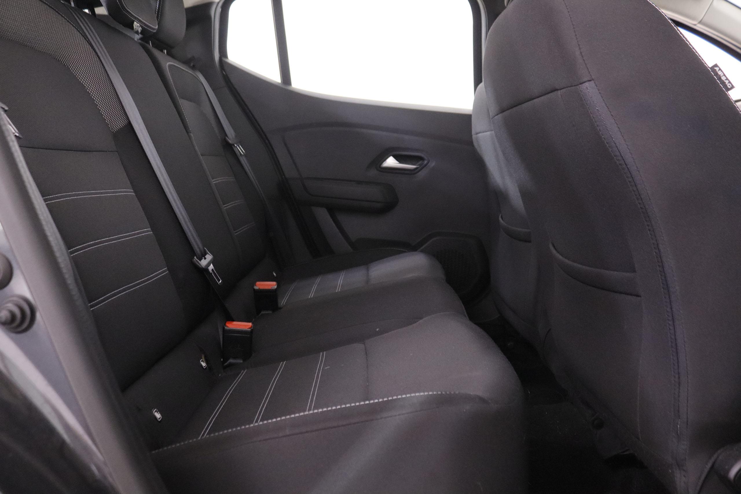 Dacia Sandero 1.0 TCe Confort - foto 18