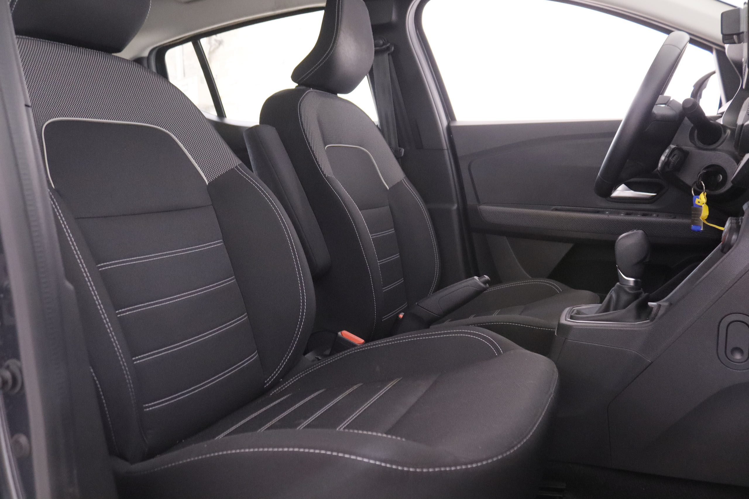 Dacia Sandero 1.0 TCe Confort - foto 17