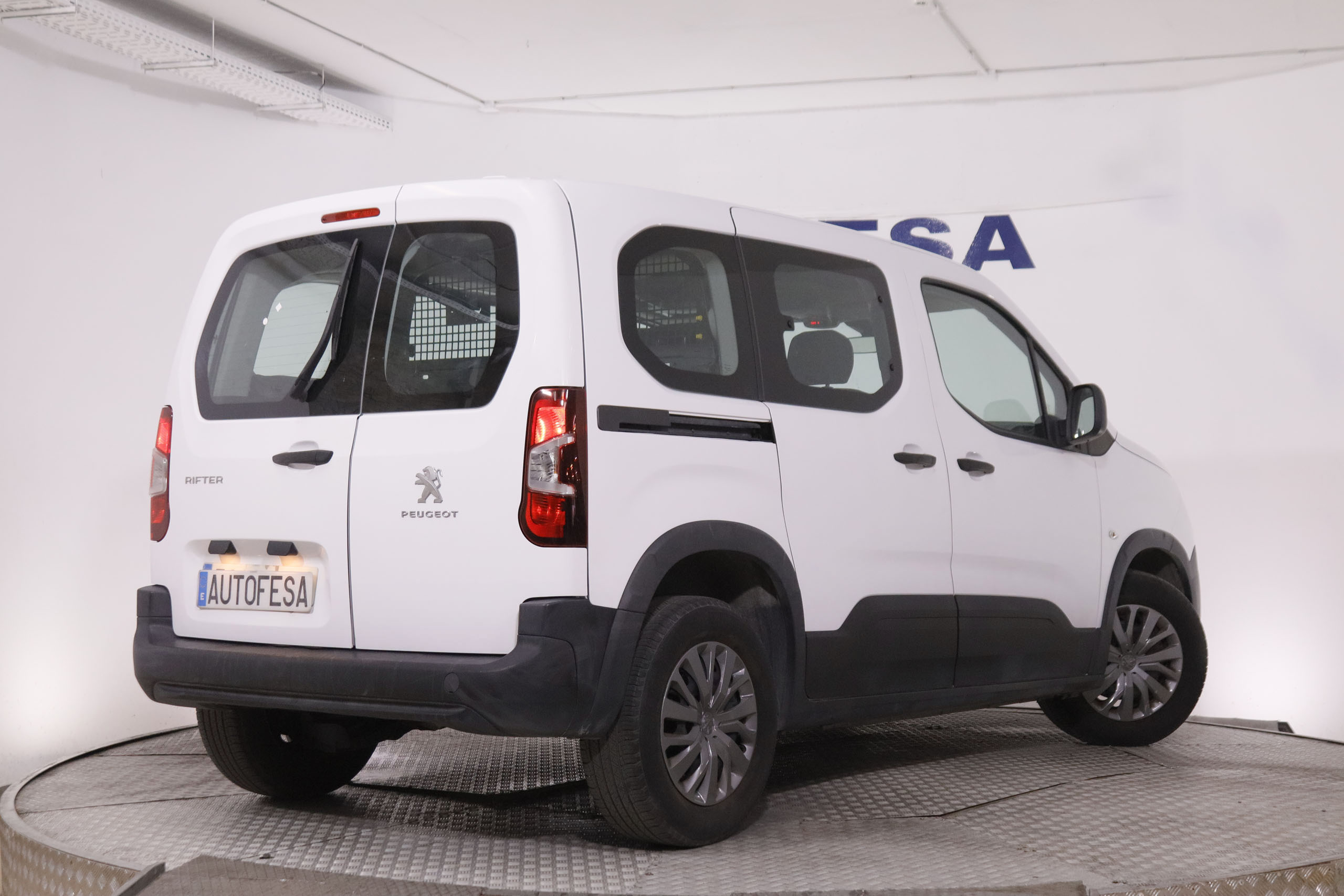 Peugeot Rifter 1.5 BlueHDi Active Pack Bussines Standars - foto 7