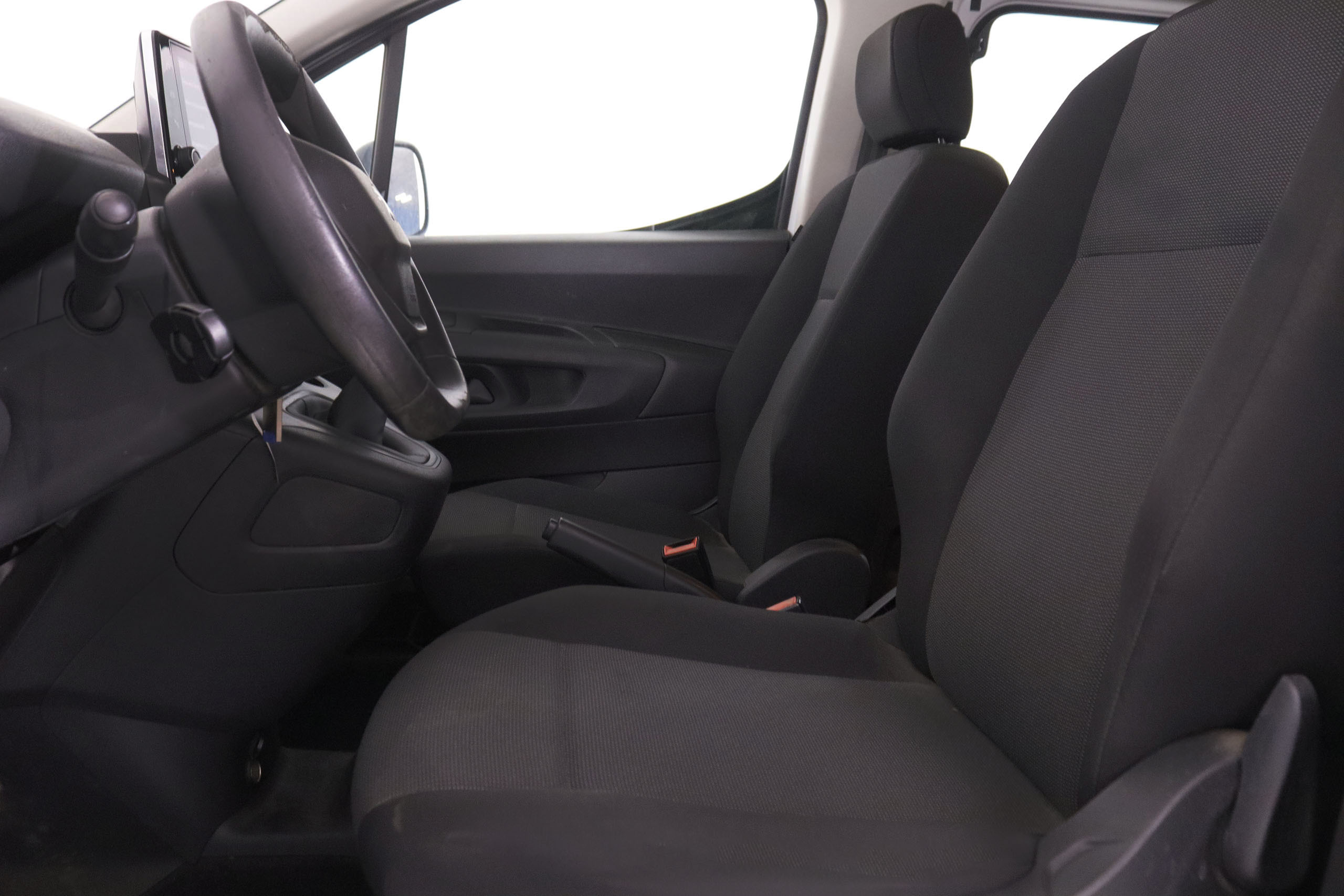 Peugeot Rifter 1.5 BlueHDi Active Pack Bussines Standars - foto 18