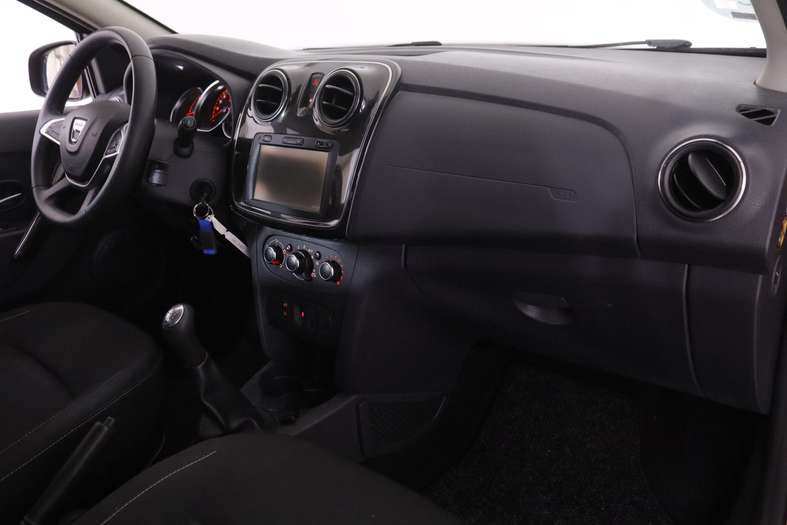 Dacia Sandero 1.5 dCi Laureate - foto 12