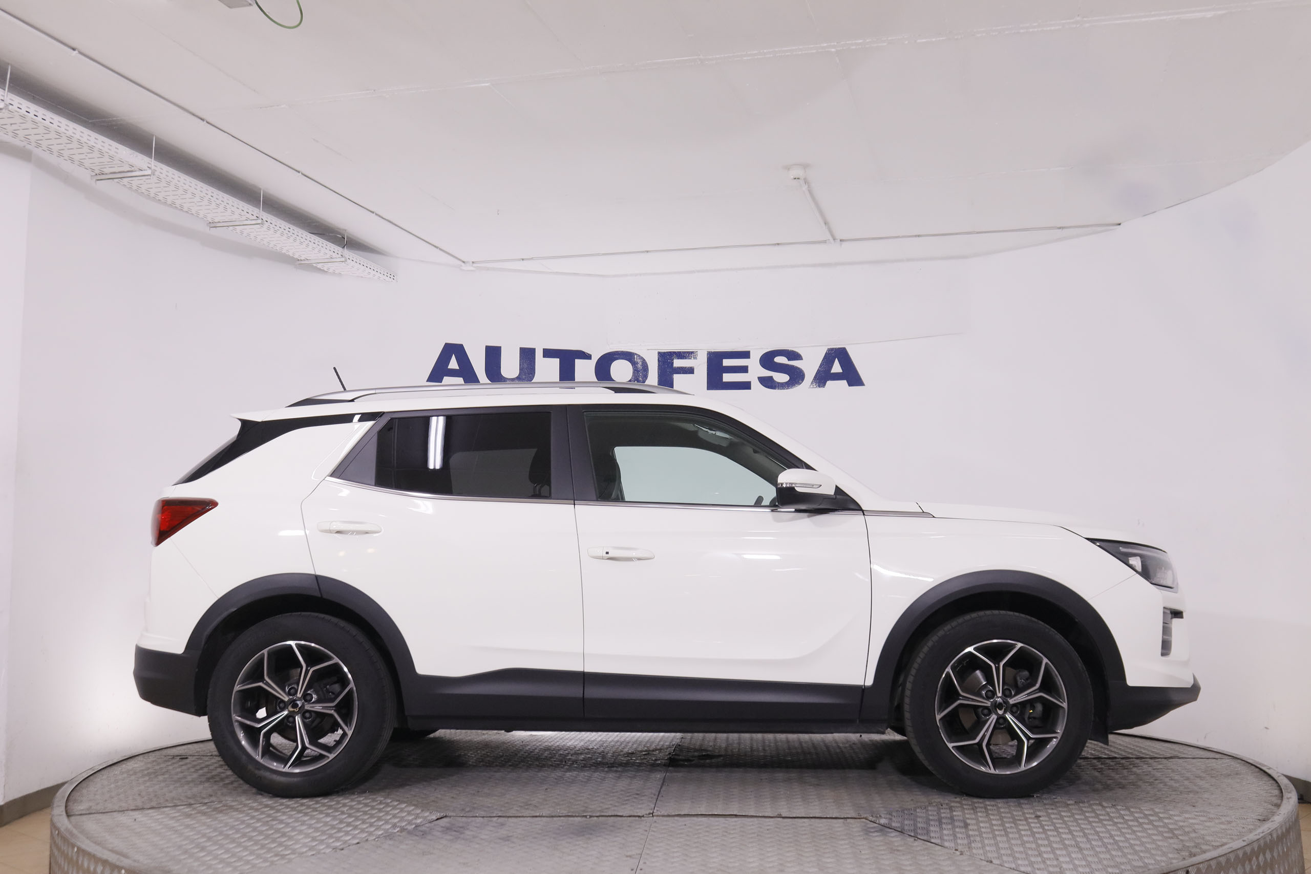 SsangYong Korando G15T Line 4x2 - foto 4