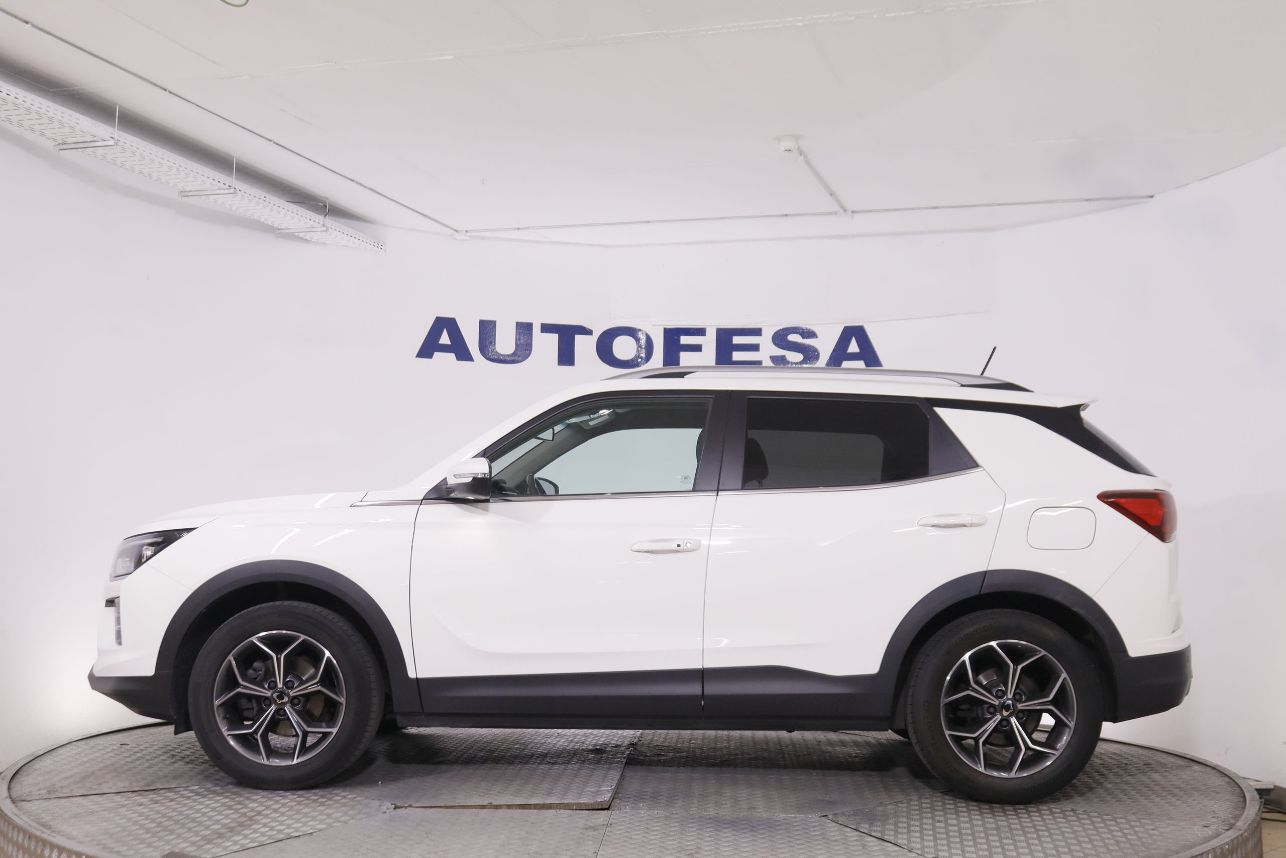 SsangYong Korando G15T Line 4x2 - foto 8
