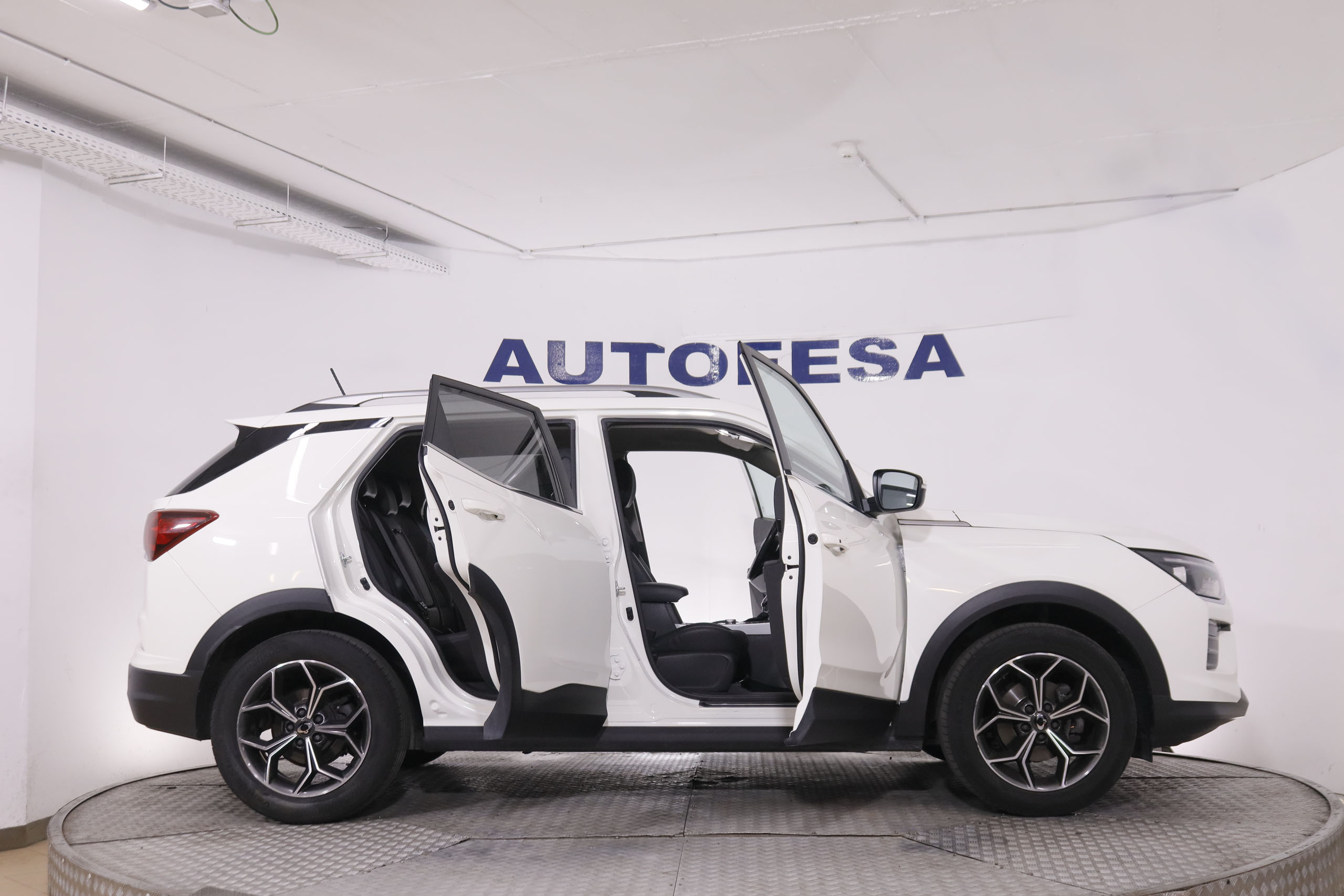 SsangYong Korando G15T Line 4x2 - foto 10
