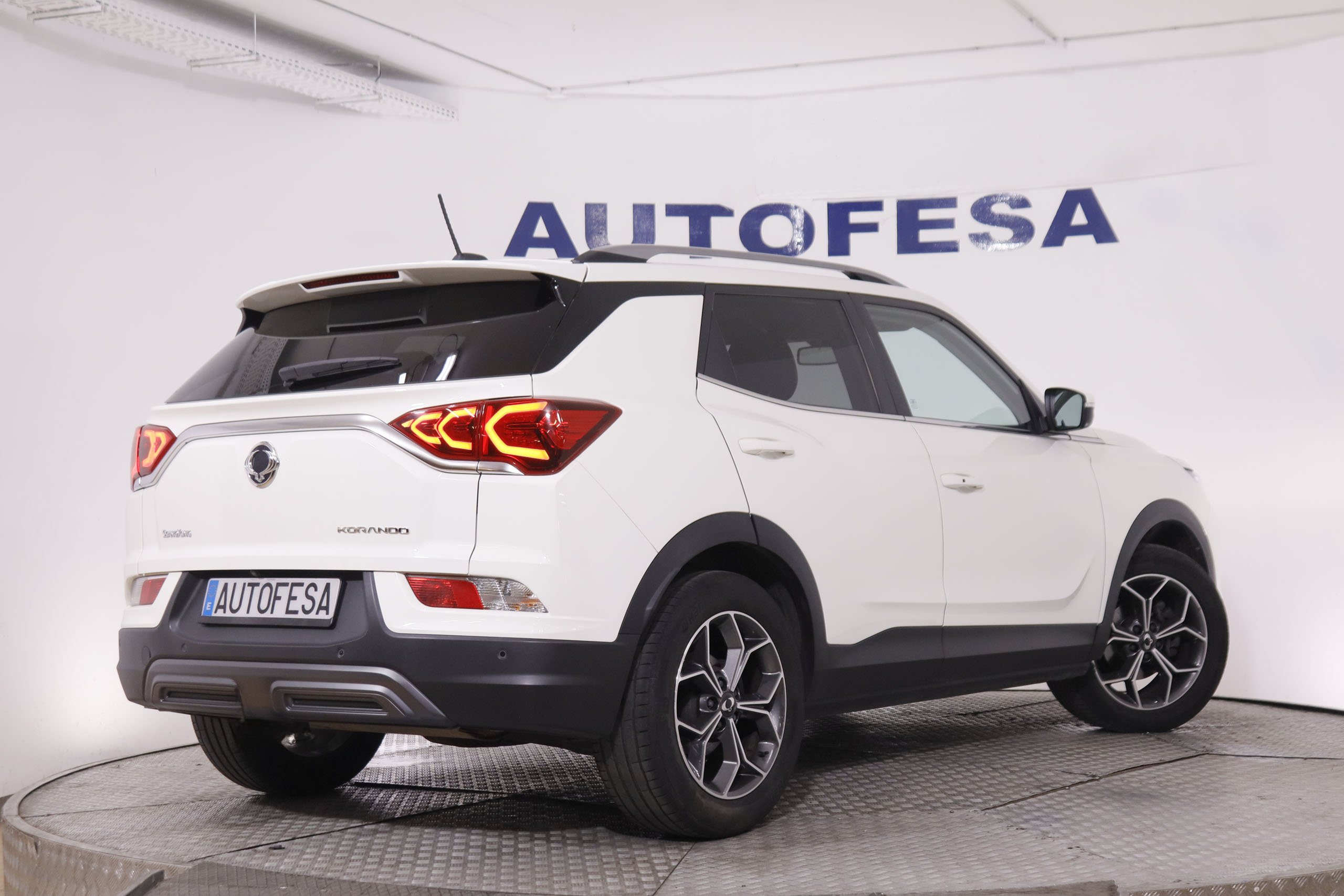 SsangYong Korando G15T Line 4x2 - foto 5