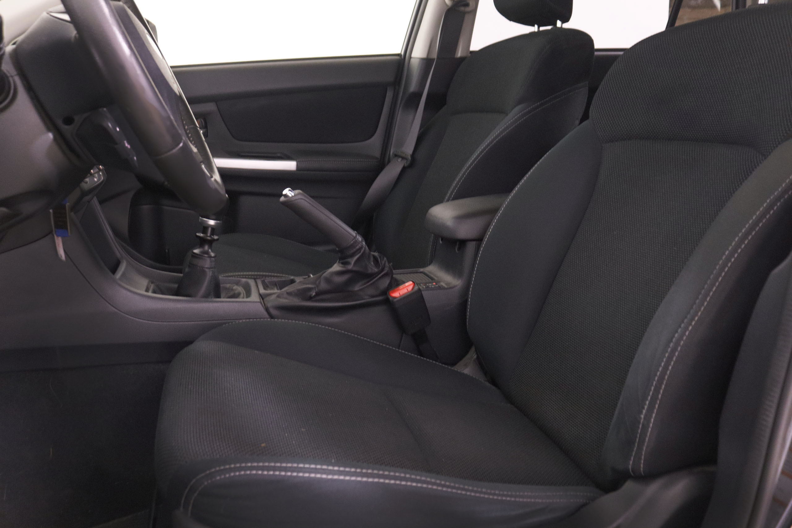 Subaru XV 2.0 Diesel 4x4 - foto 18