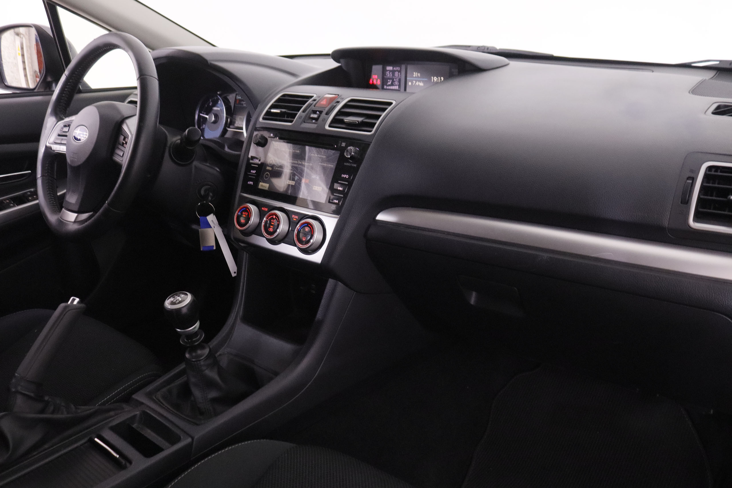 Subaru XV 2.0 Diesel 4x4 - foto 12