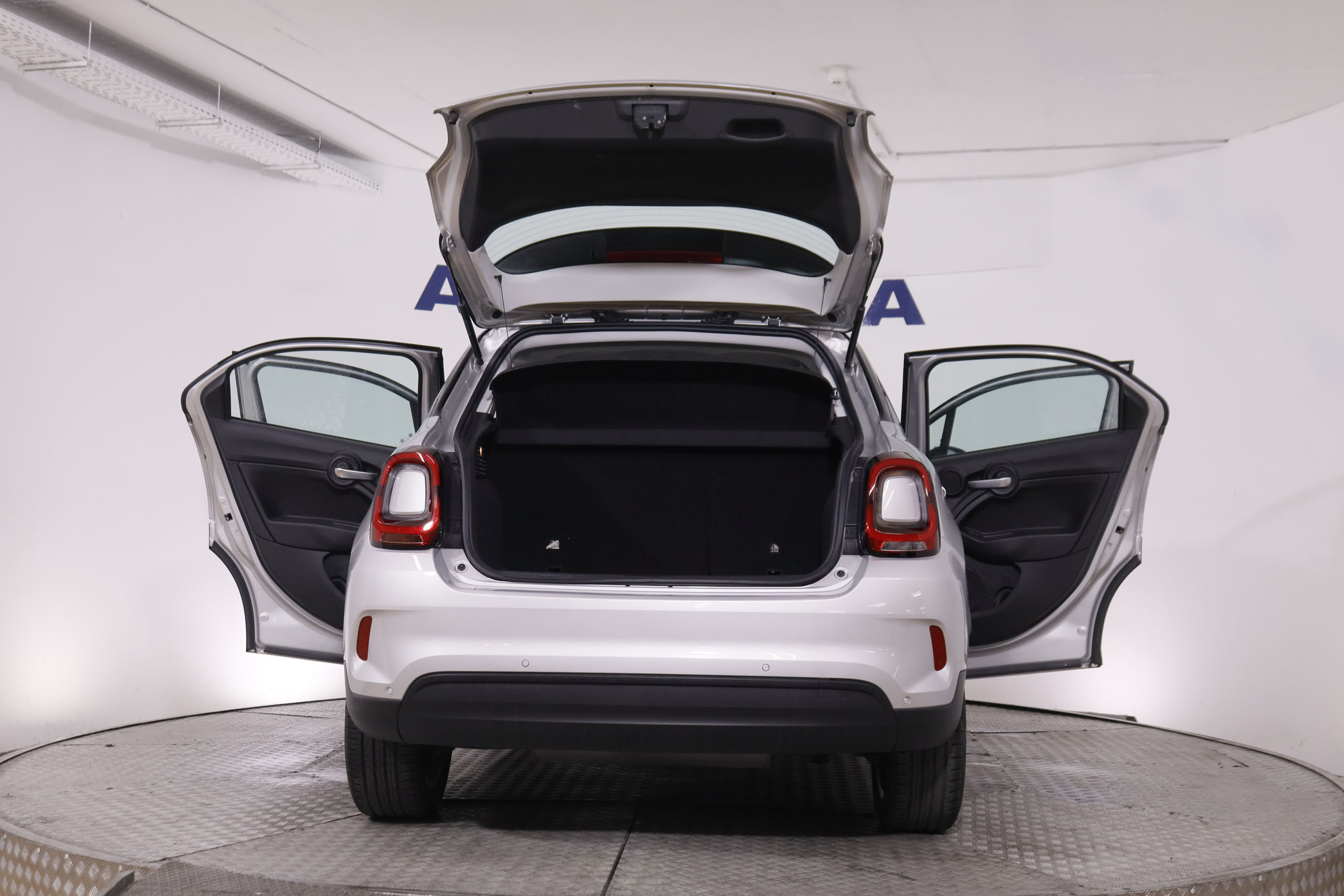 Fiat 500X City Cross 1.3 Firefly T4 DCT - foto 9