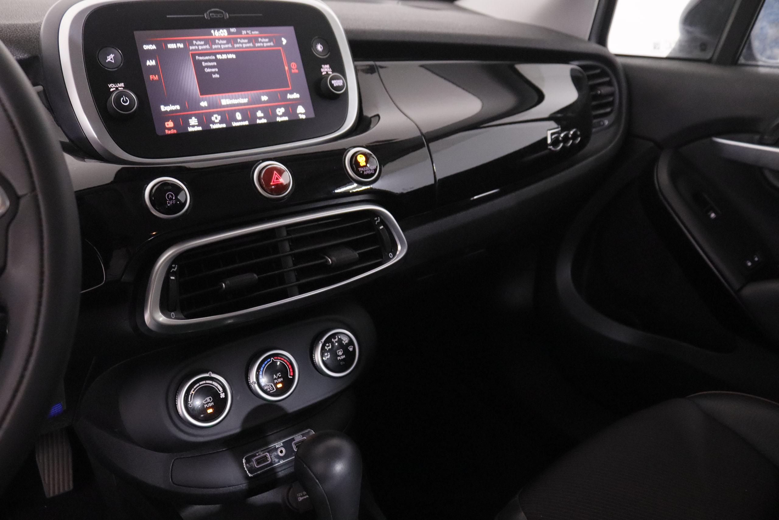 Fiat 500X City Cross 1.3 Firefly T4 DCT - foto 13