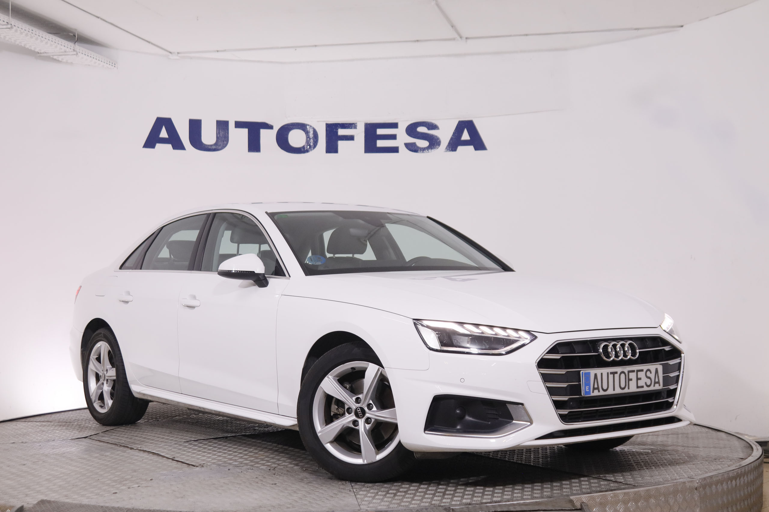 Audi A4 35 TFSI MHEV Advance - foto 3