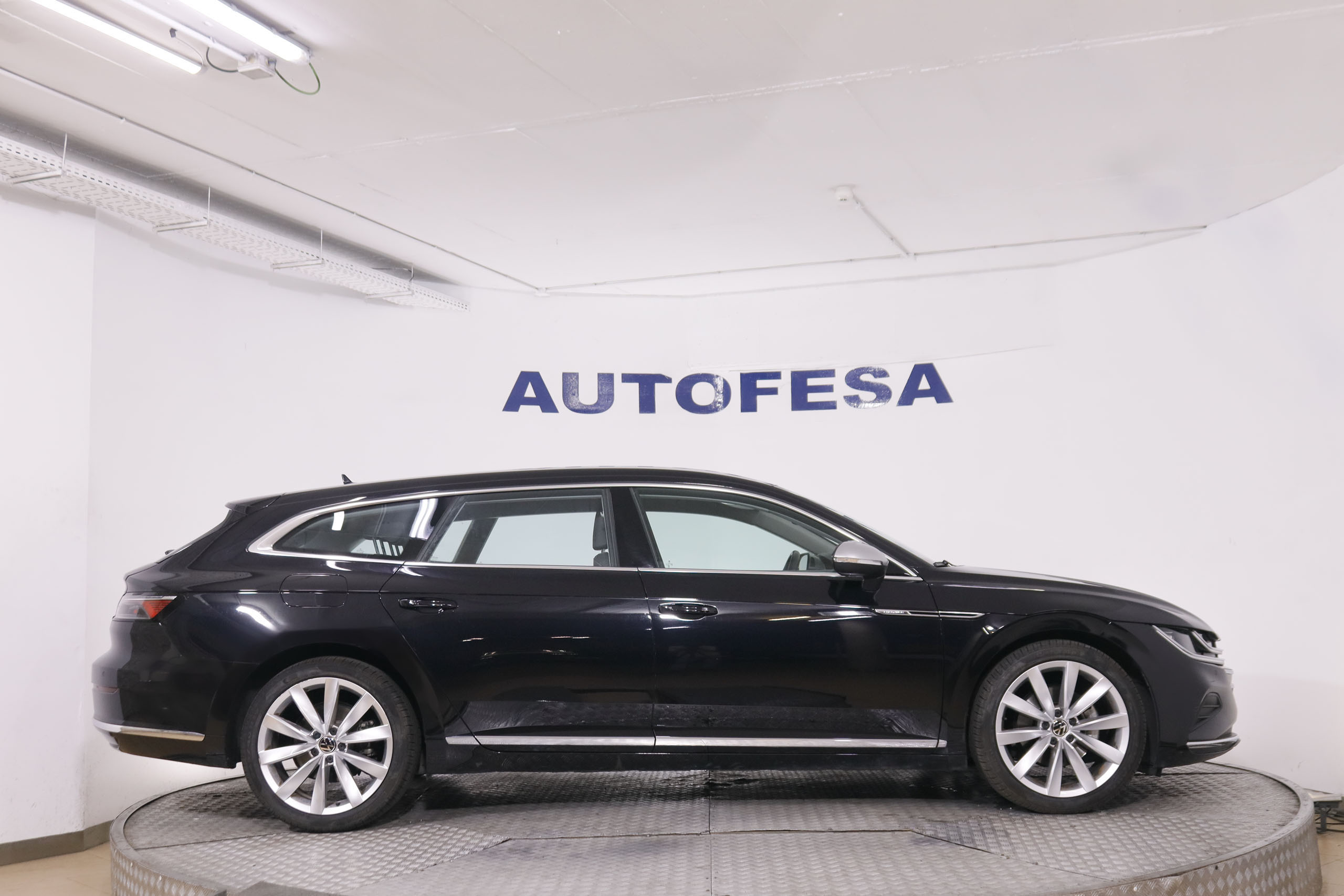 Volkswagen Arteon Shooting Brake 2.0 TDI DSG - foto 9
