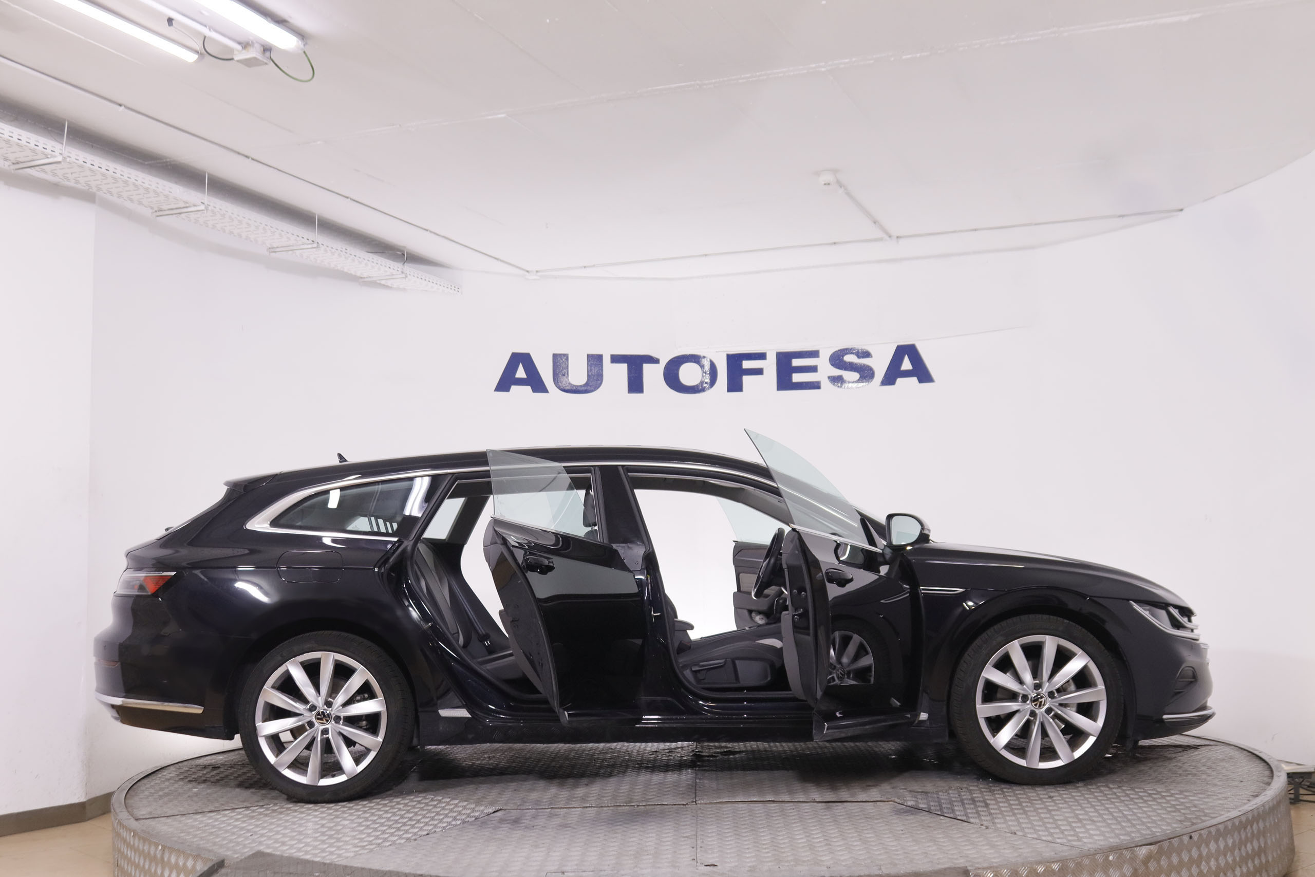 Volkswagen Arteon Shooting Brake 2.0 TDI DSG - foto 10