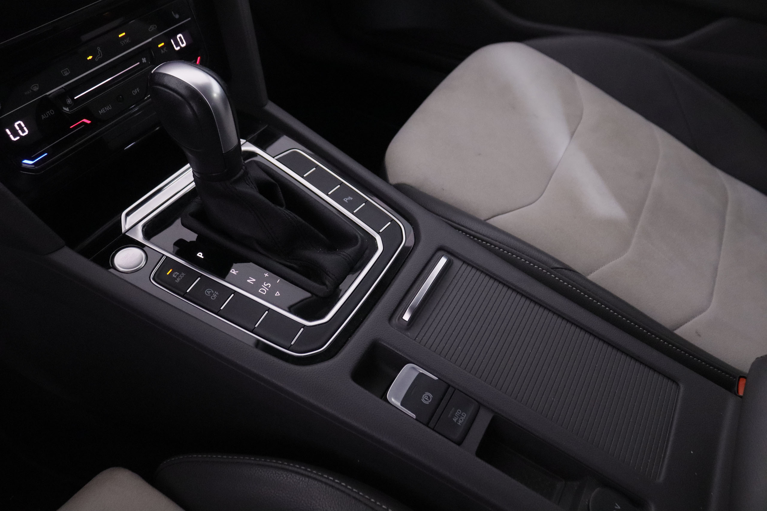 Volkswagen Arteon Shooting Brake 2.0 TDI DSG - foto 17