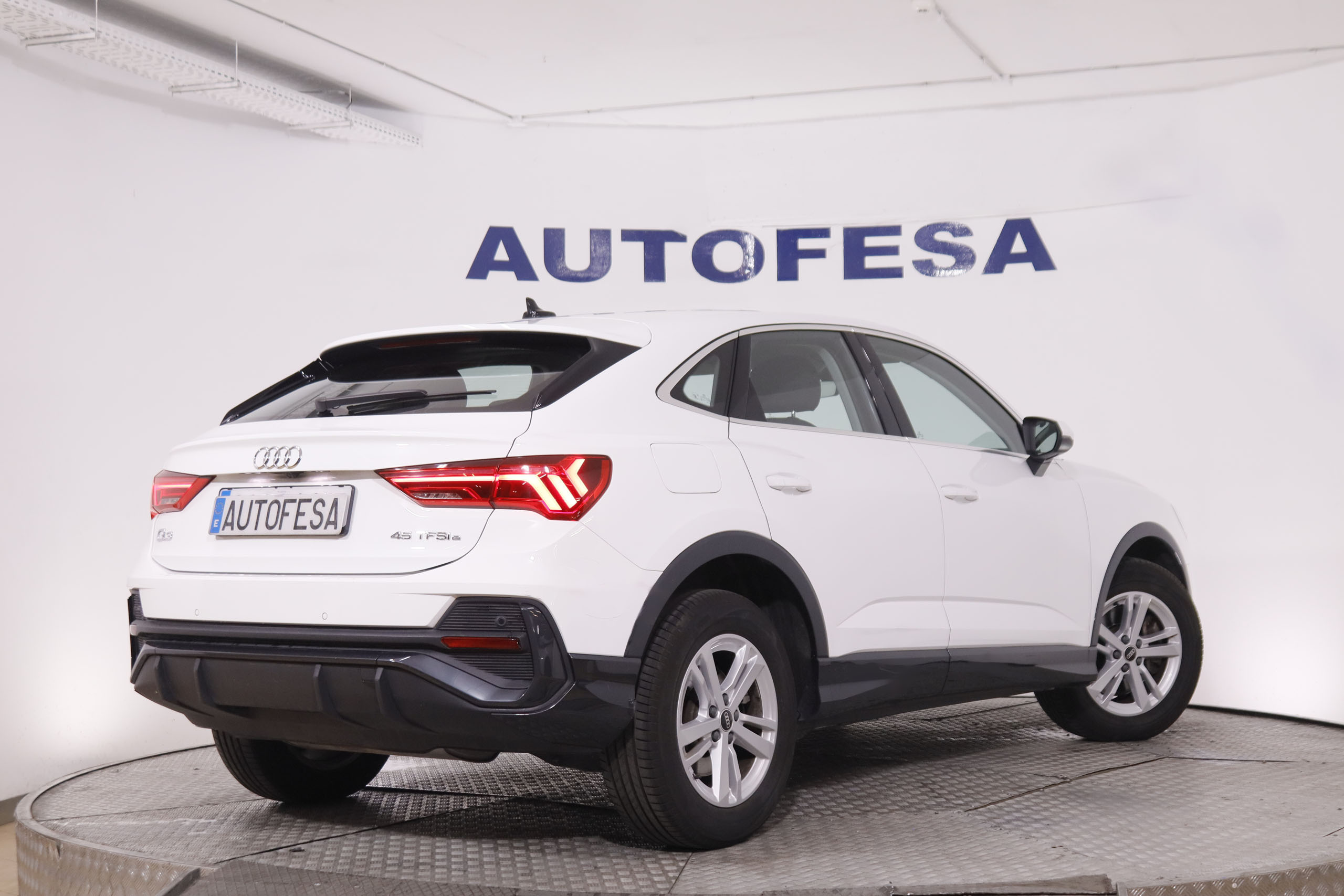 Audi Q3 Sportback 45 Tfsie - foto 5