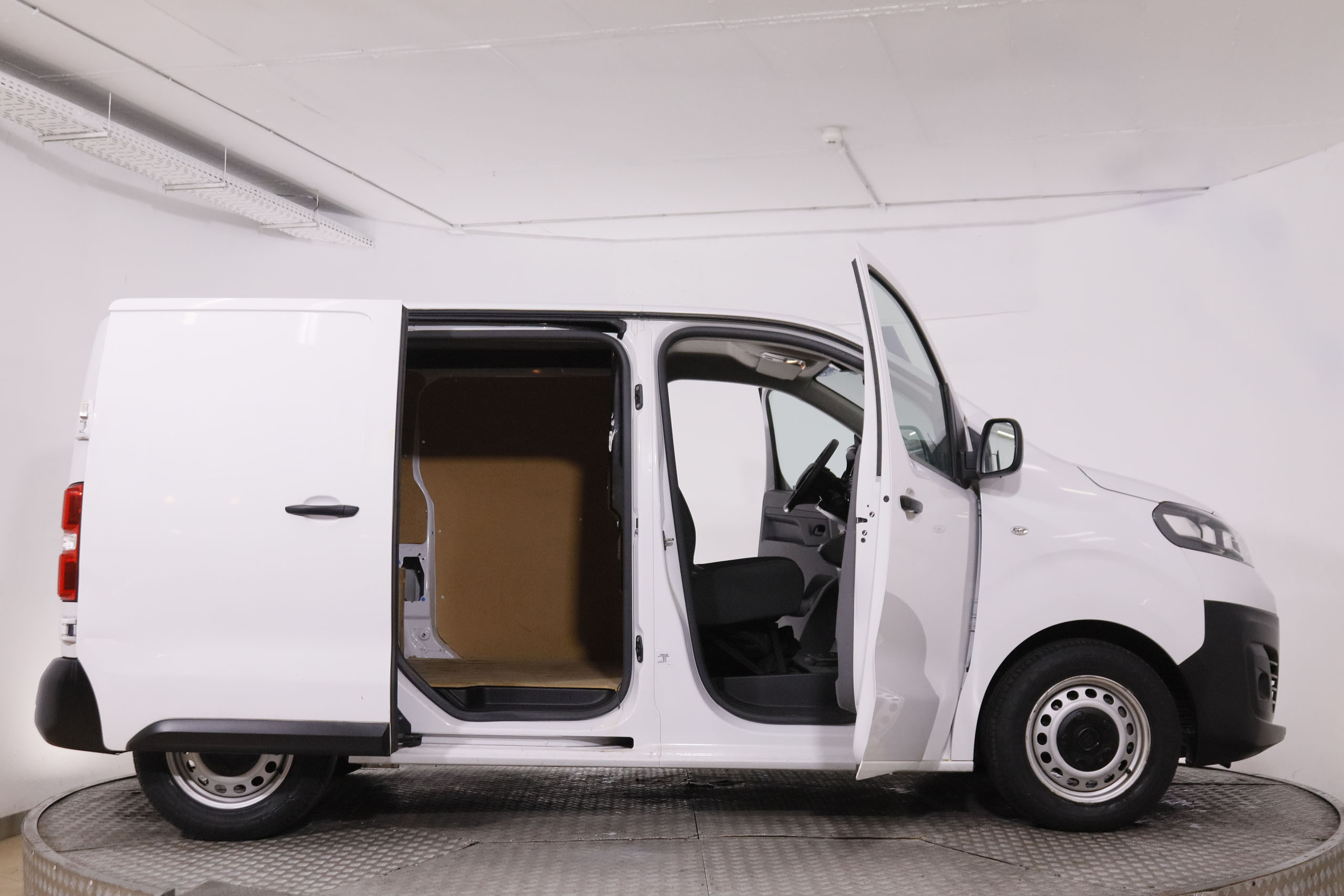Fiat Scudo 1.5 HDi L2 - foto 8