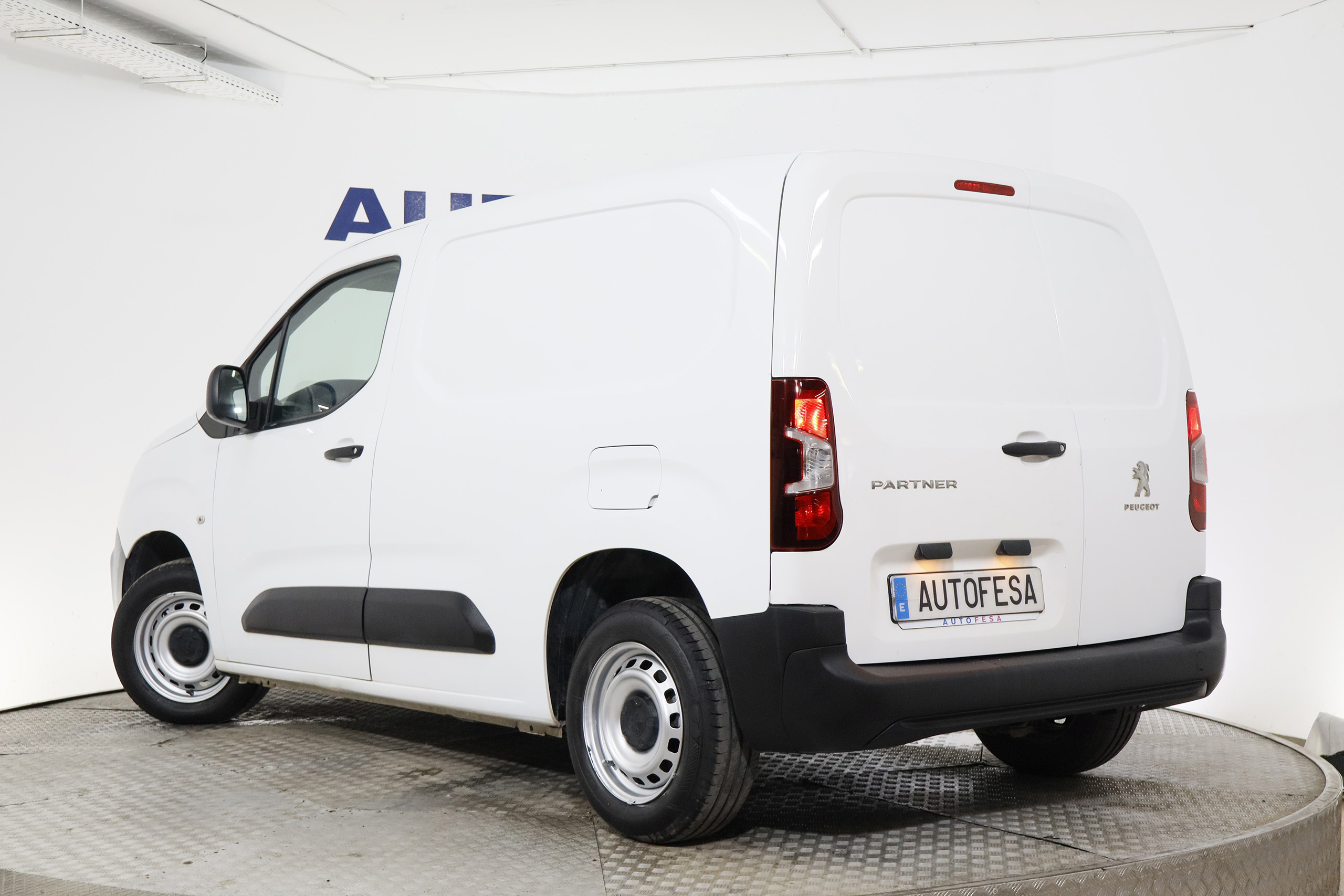 Peugeot Partner 1.5 Blue HDi Pro Standard 600KG - foto 6