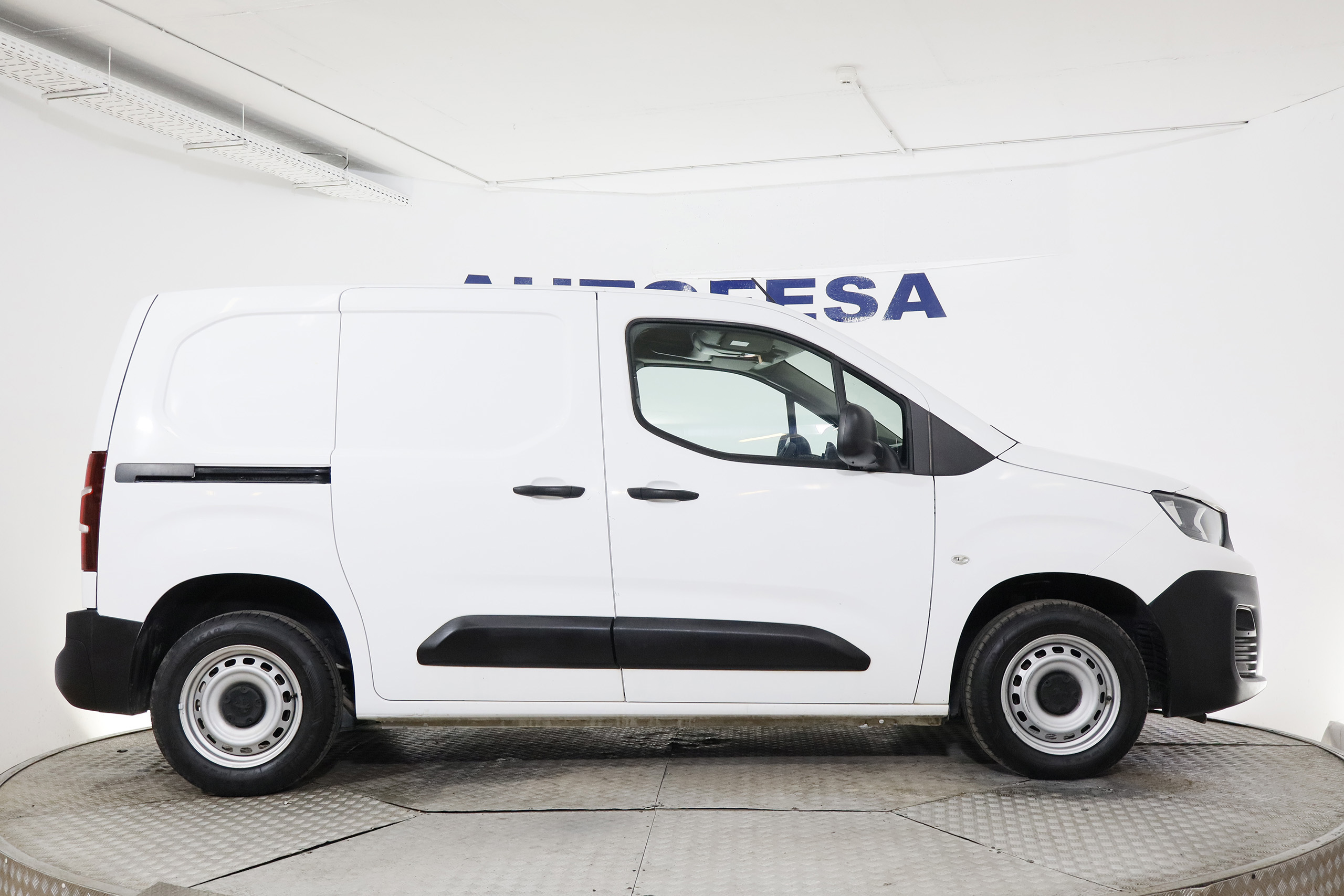 Peugeot Partner 1.5 Blue HDi Pro Standard 600KG - foto 10