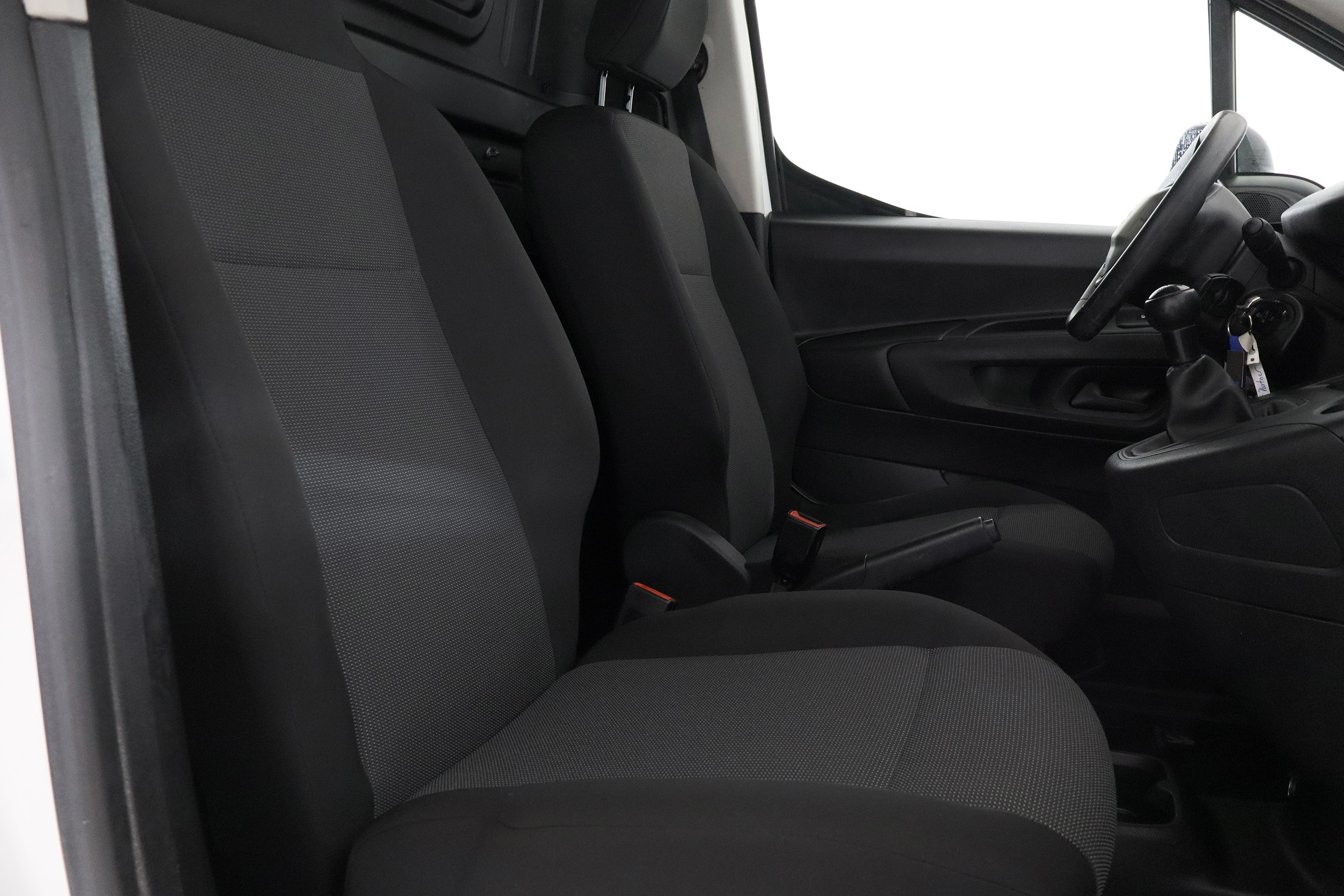 Peugeot Partner 1.5 Blue HDi Pro Standard 600KG - foto 17