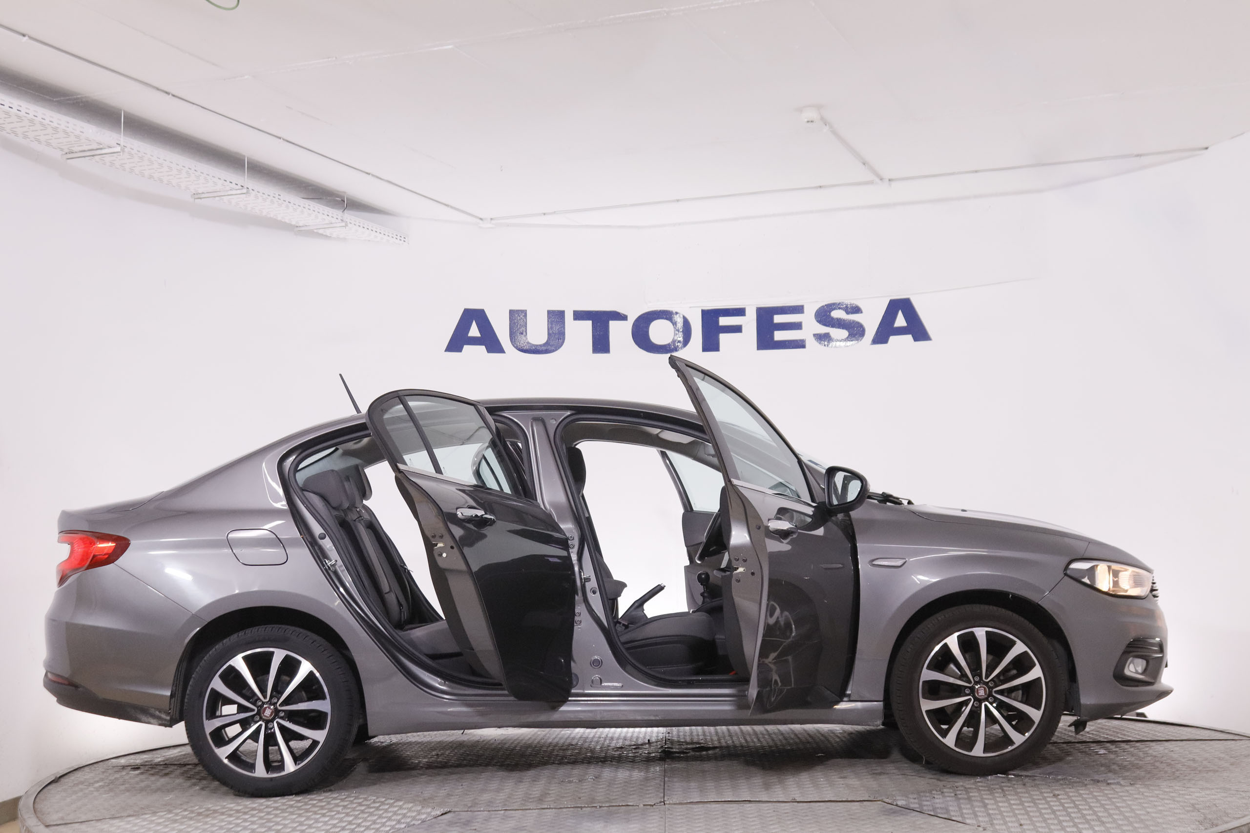 Fiat Tipo 1.4i Easy - foto 8