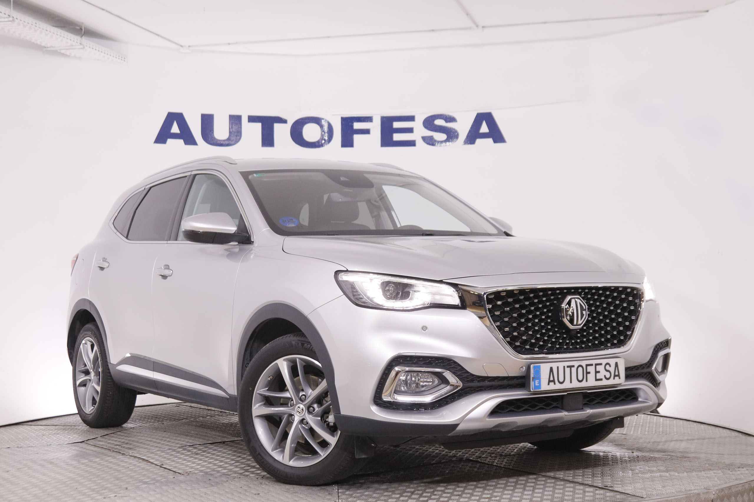 MG EHS 1.5 Plug-IN Hybrid Confort - foto 3