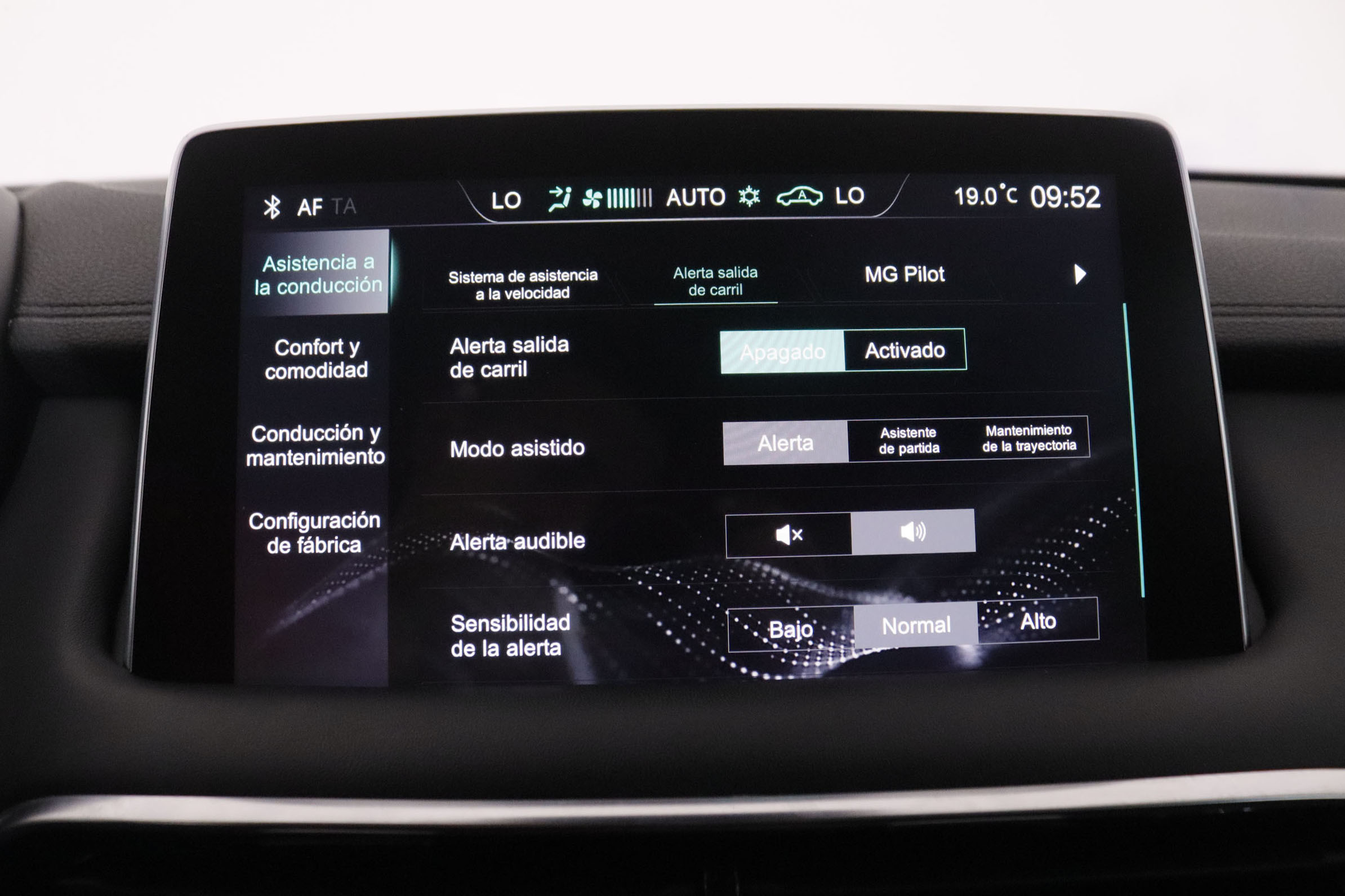 MG EHS 1.5 Plug-IN Hybrid Confort - foto 19