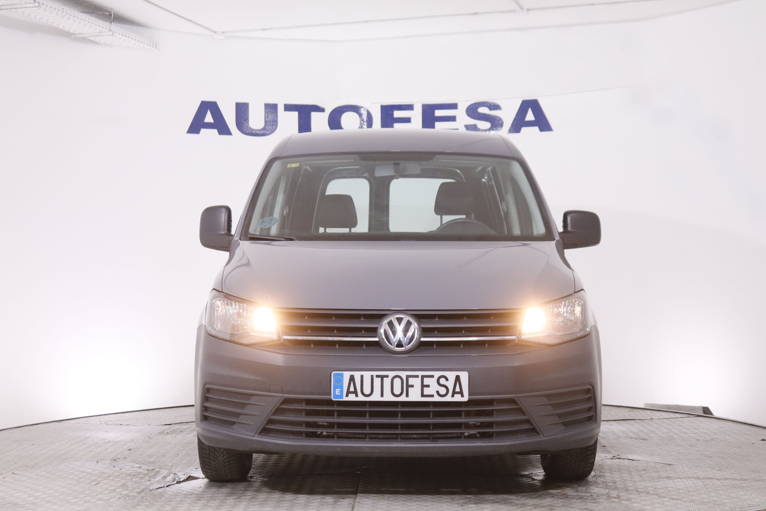 Volkswagen Caddy 2.0 TDI - foto 2