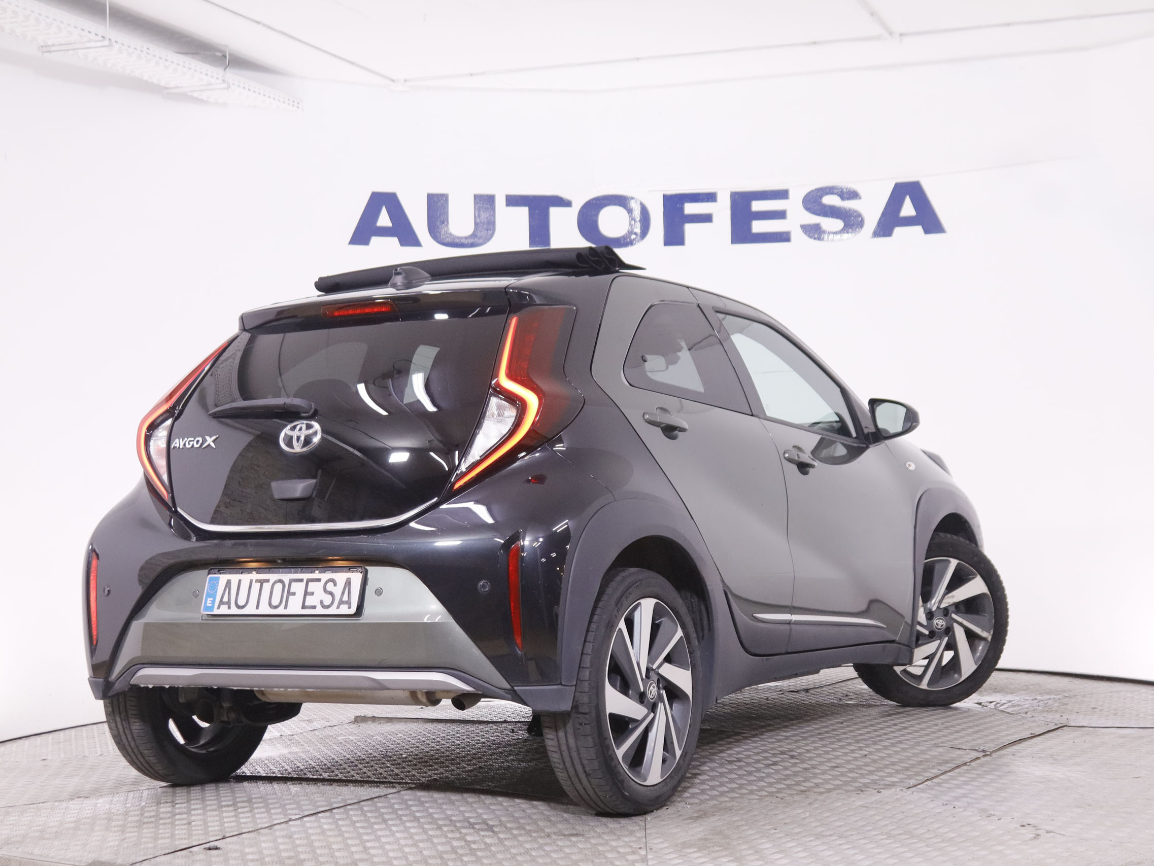 Toyota Aygo X 1.0 VVT-I X Tecno - foto 4