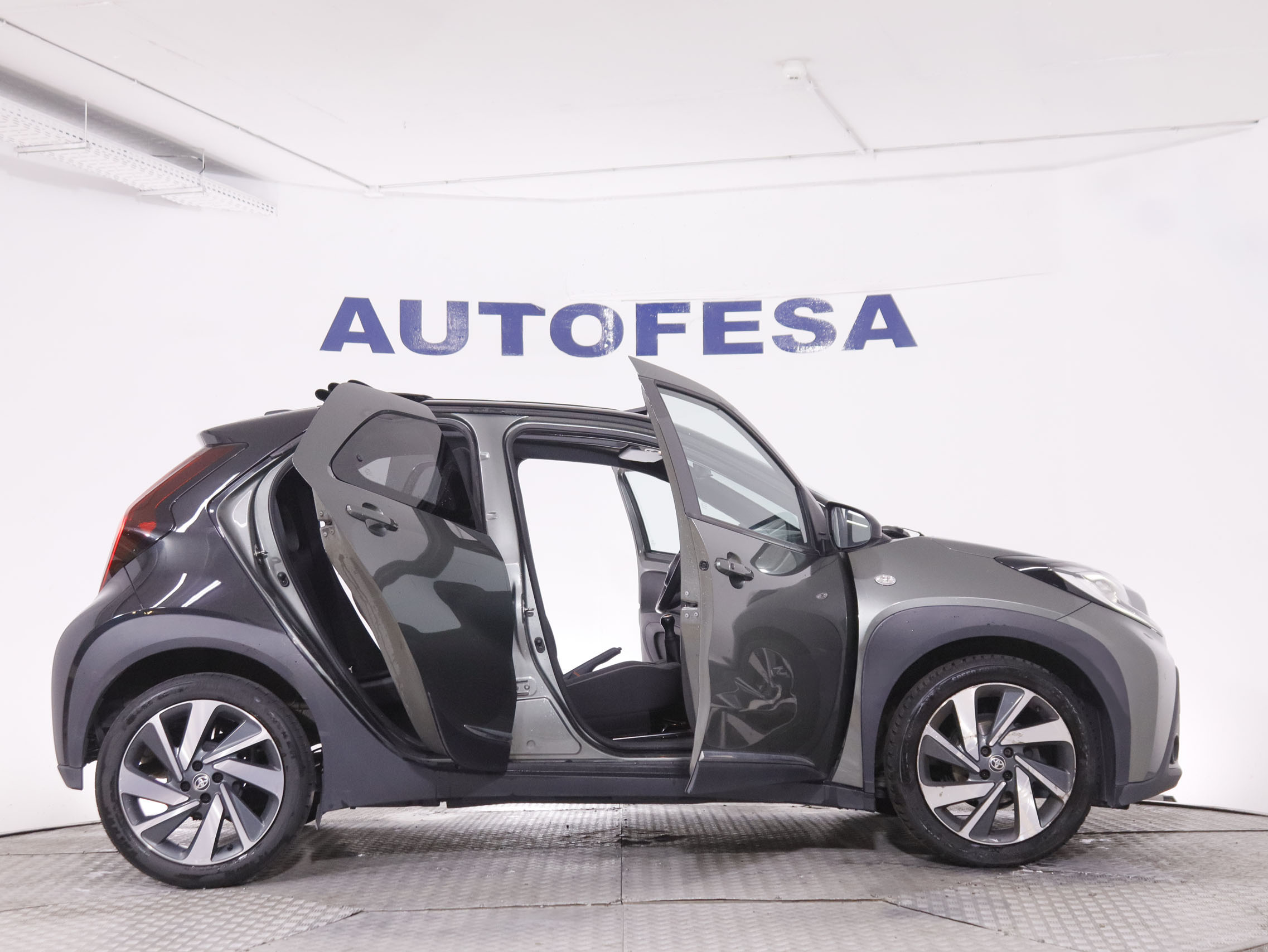 Toyota Aygo X 1.0 VVT-I X Tecno - foto 9