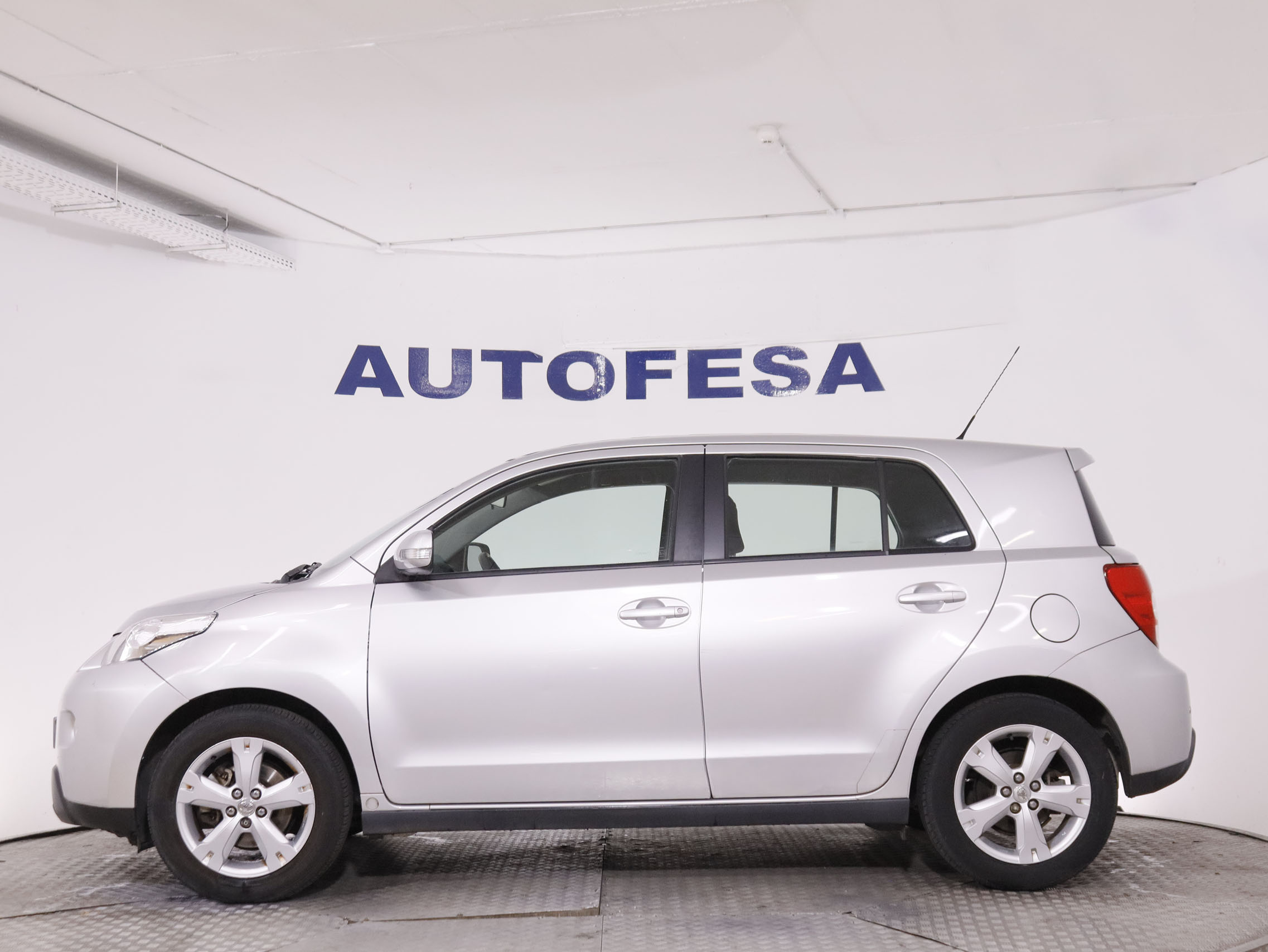 Toyota Urban Cruiser 1.3 VVT-I - foto 7