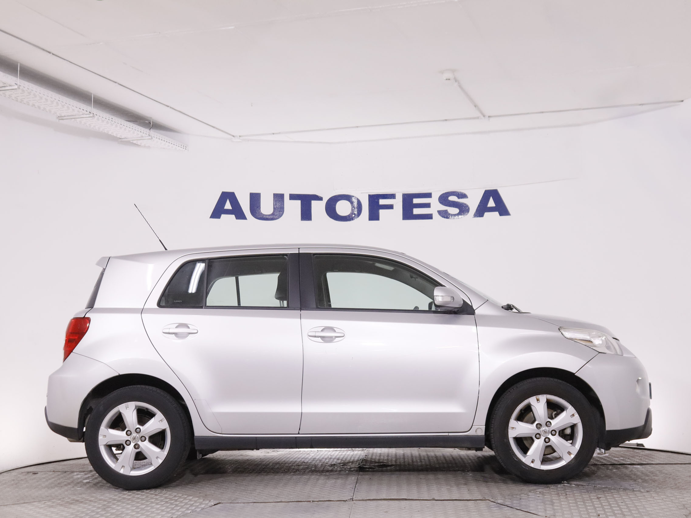 Toyota Urban Cruiser 1.3 VVT-I - foto 10