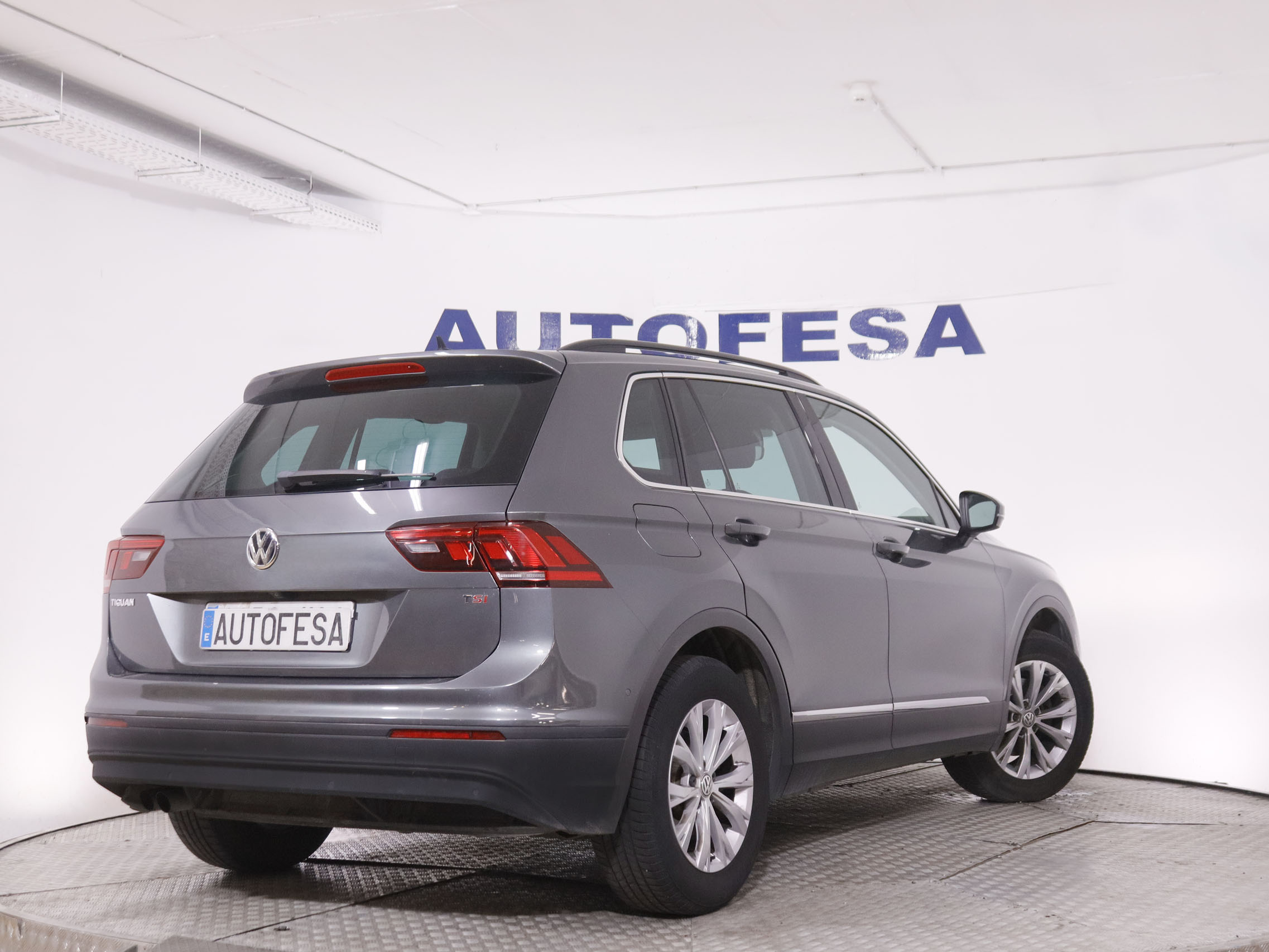 Volkswagen Tiguan 1.4 TSI Advance 4x2 - foto 6