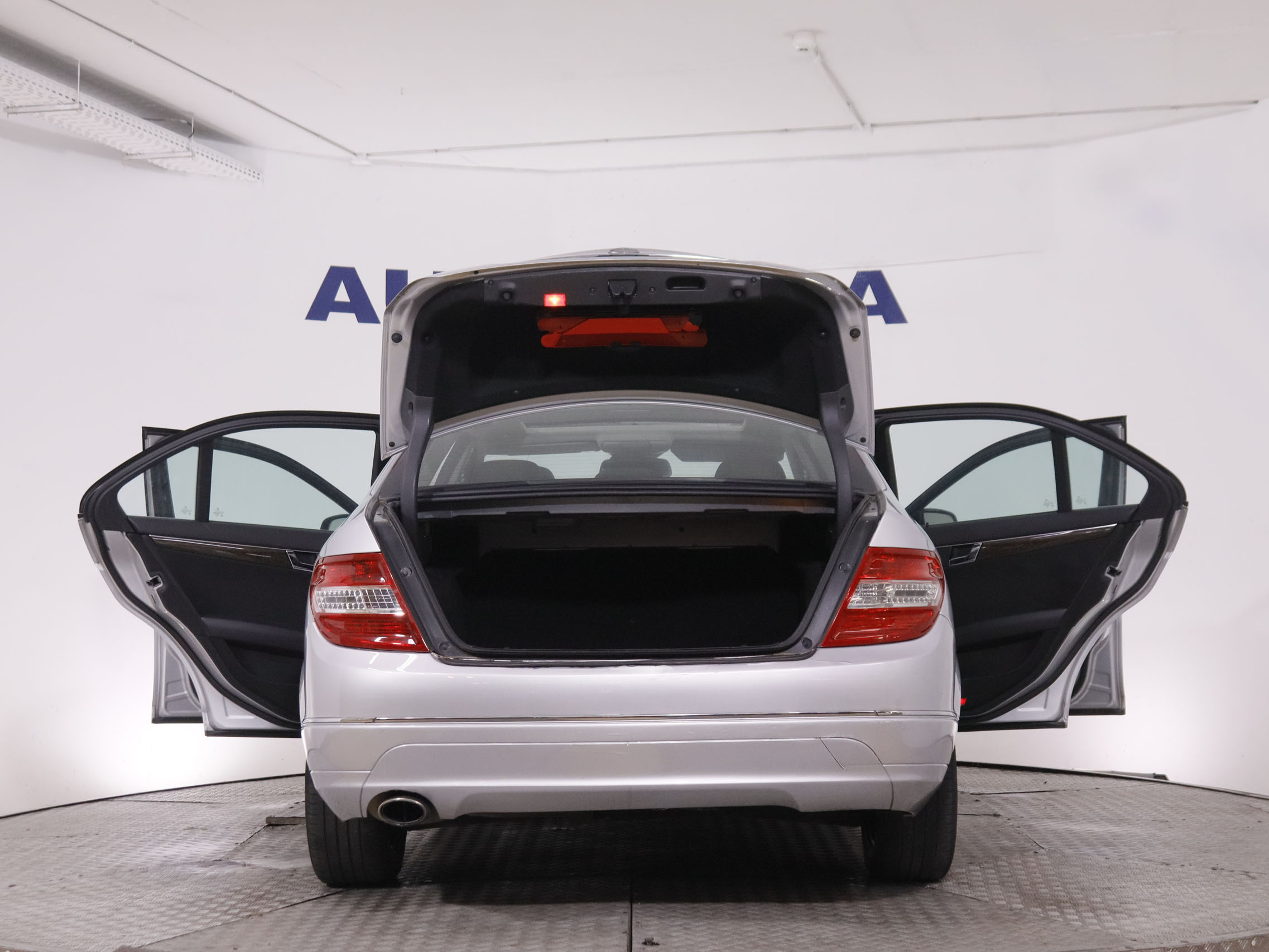 Mercedes-Benz Clase C C220 CDI Classic - foto 8
