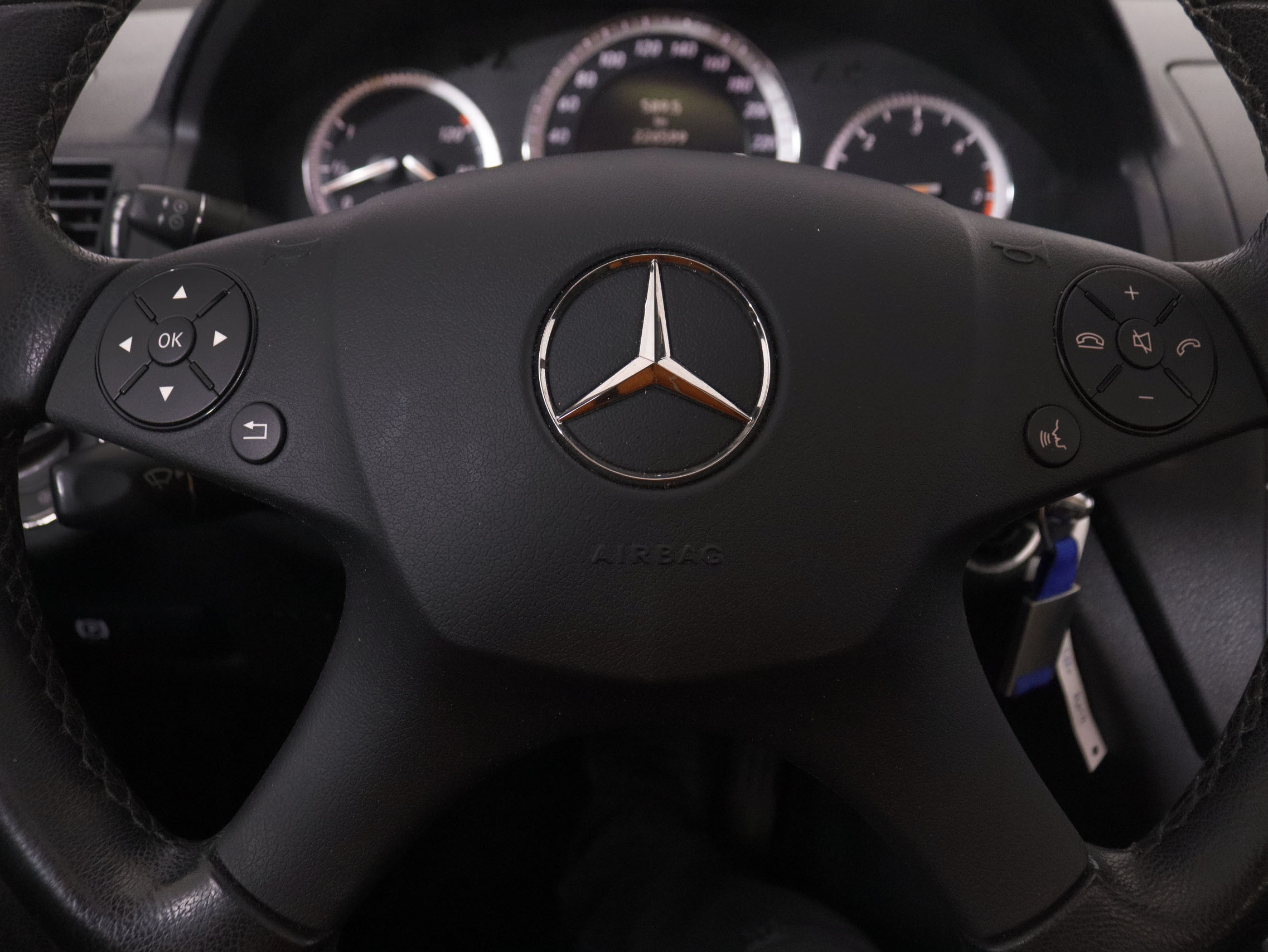 Mercedes-Benz Clase C C220 CDI Classic - foto 14