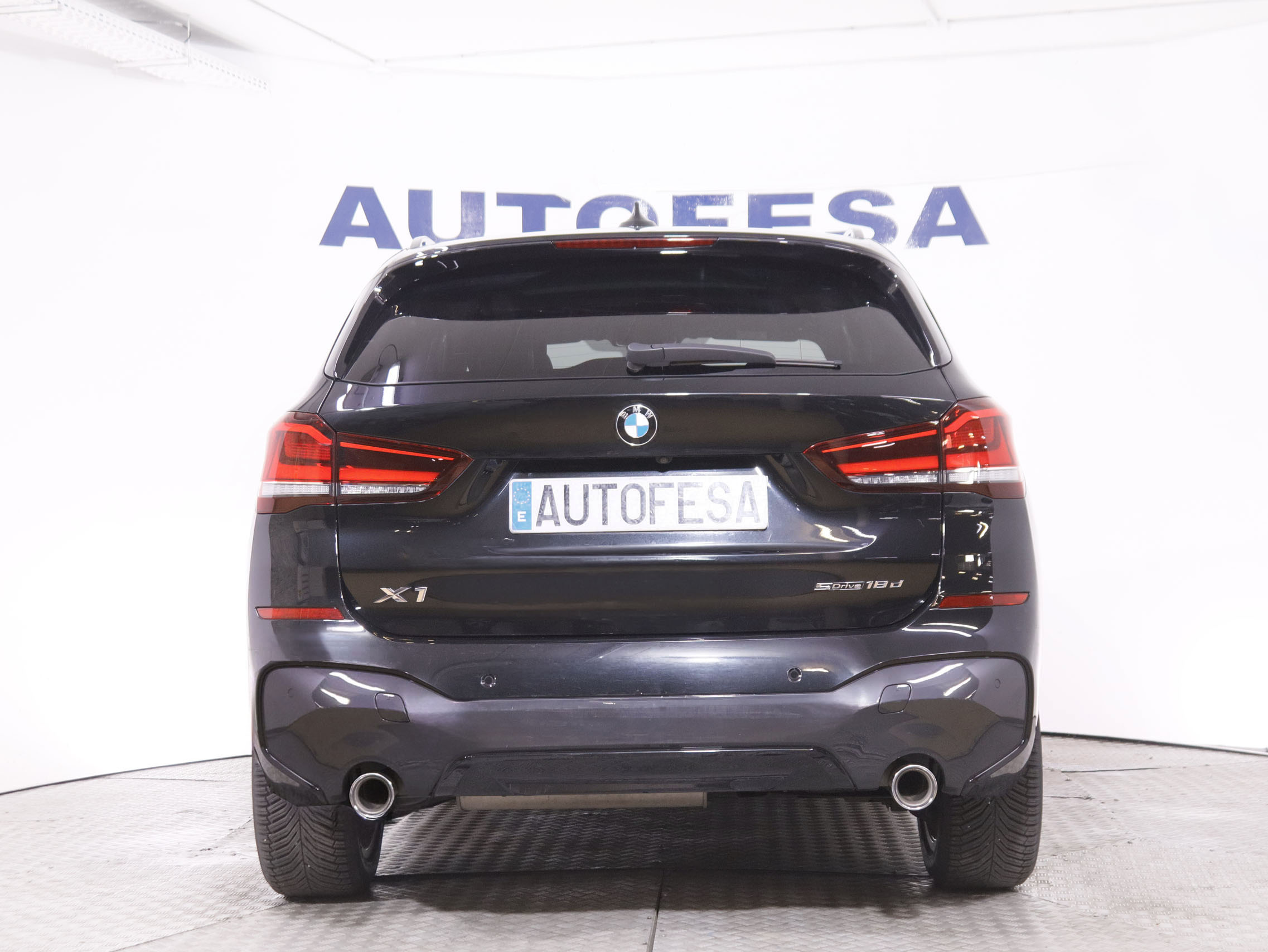 BMW X1 sDrive 18d M-Sport - foto 5