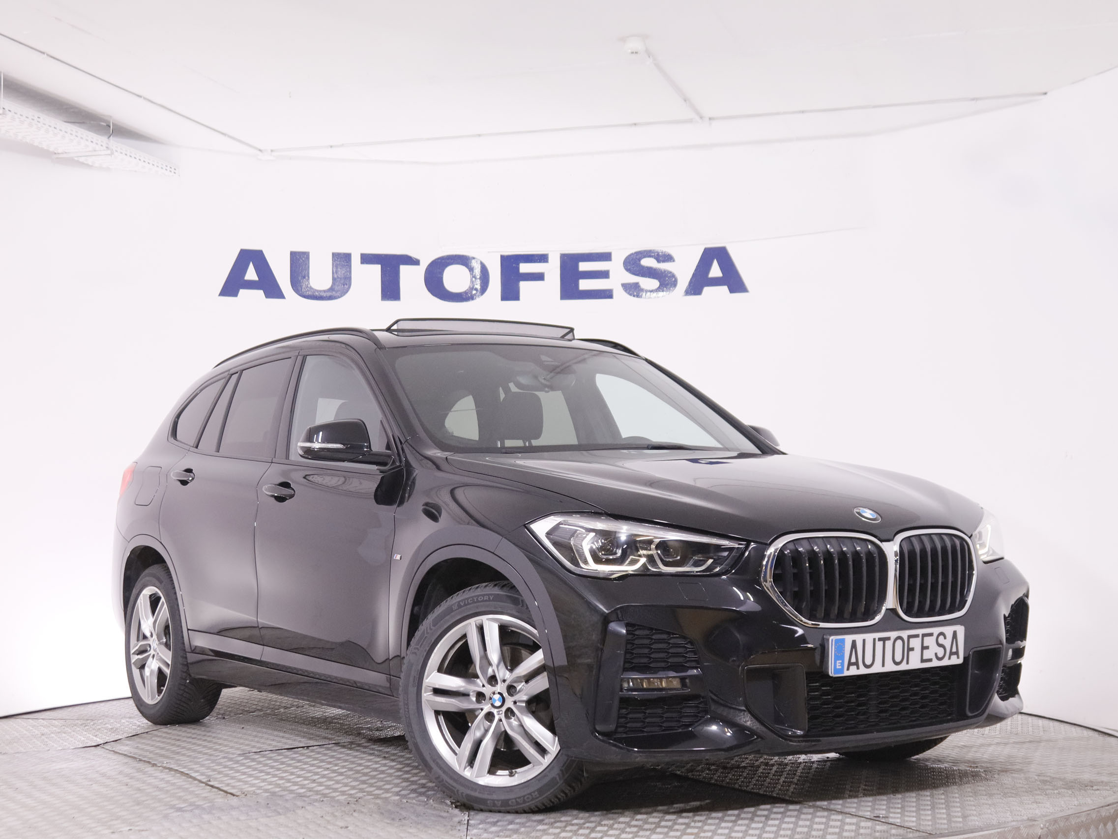 BMW X1 sDrive 18d M-Sport - foto 3