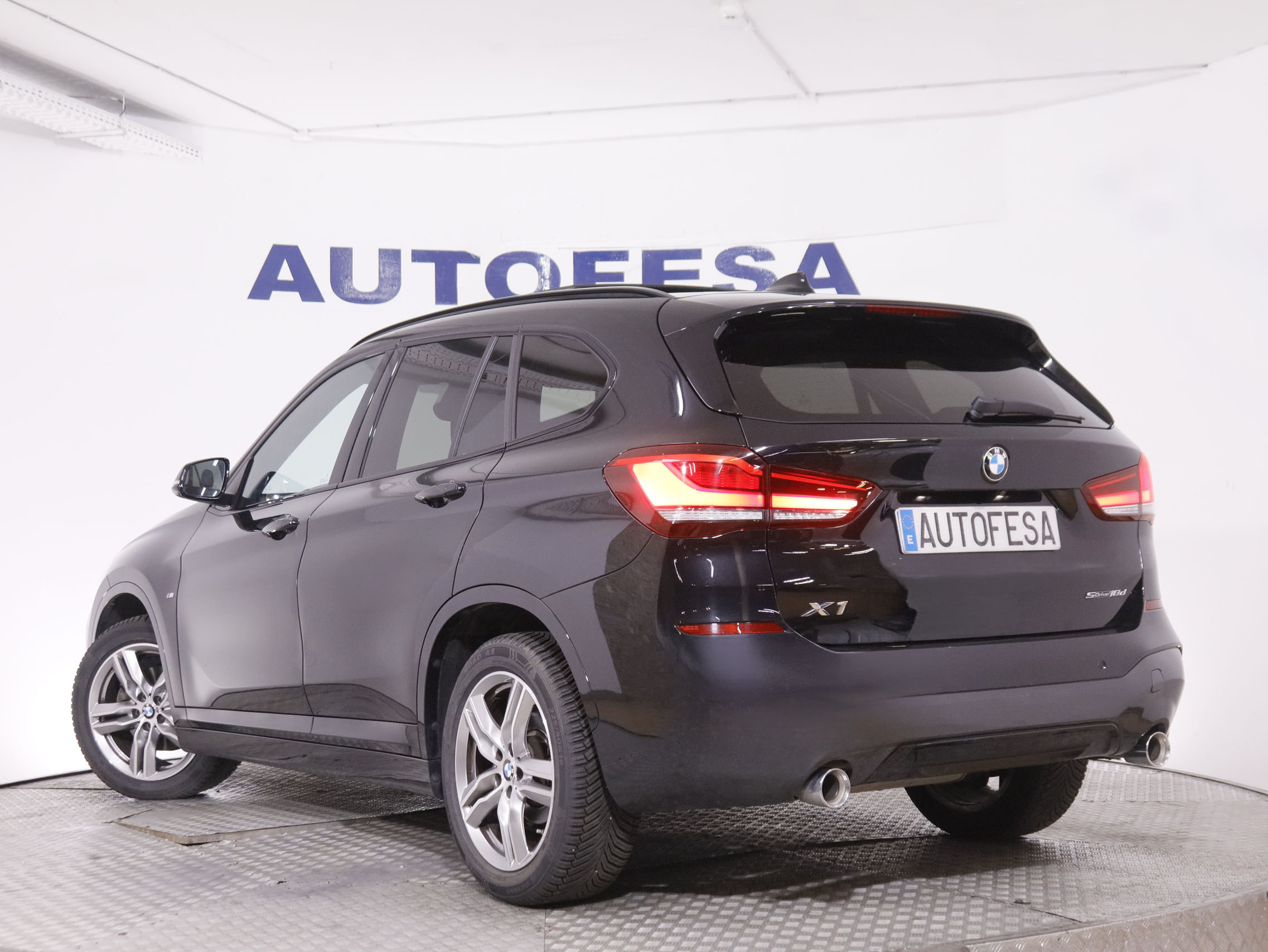 BMW X1 sDrive 18d M-Sport - foto 4