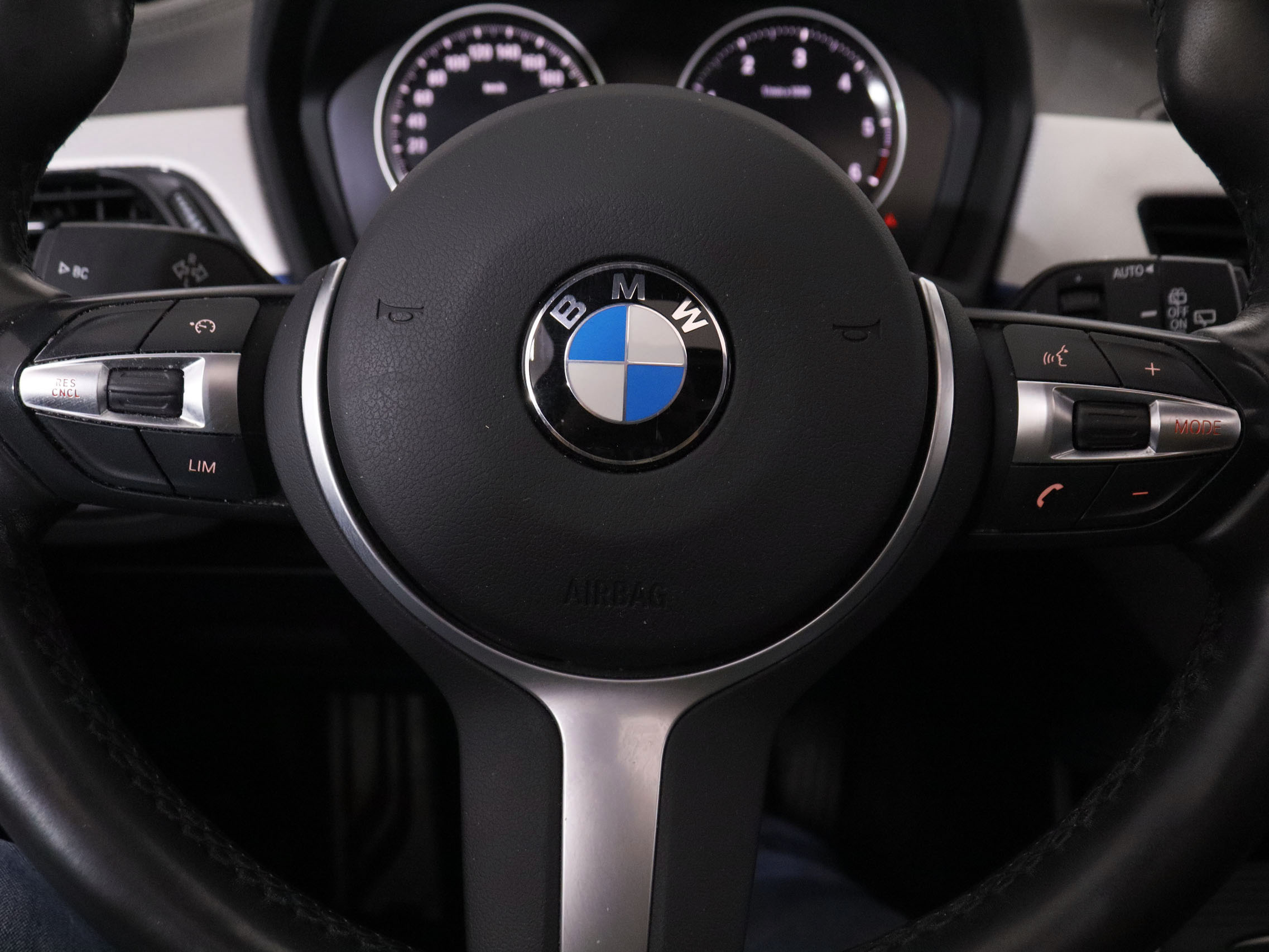 BMW X1 sDrive 18d M-Sport - foto 14