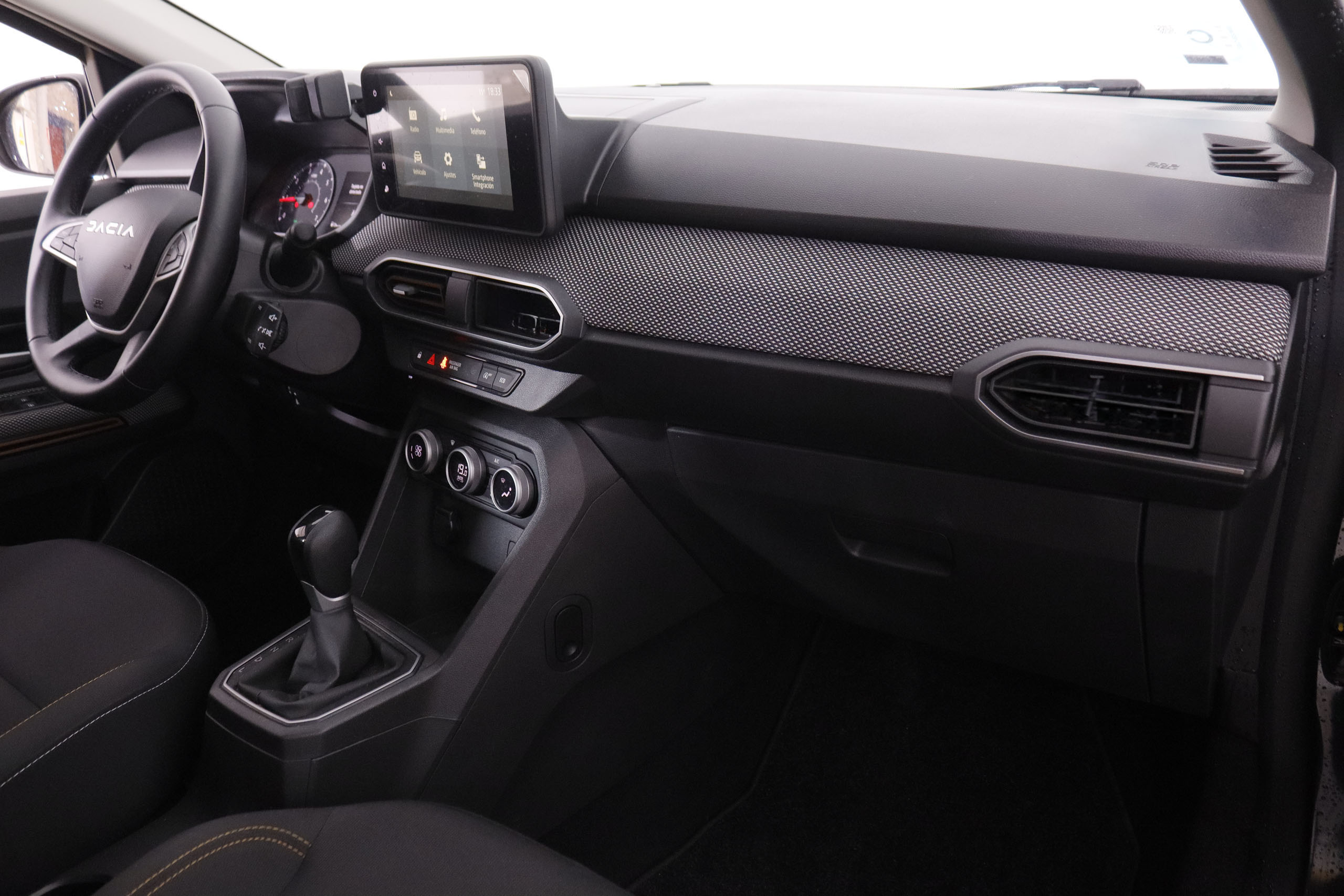 Dacia Sandero 1.0 TCe Expression - foto 12