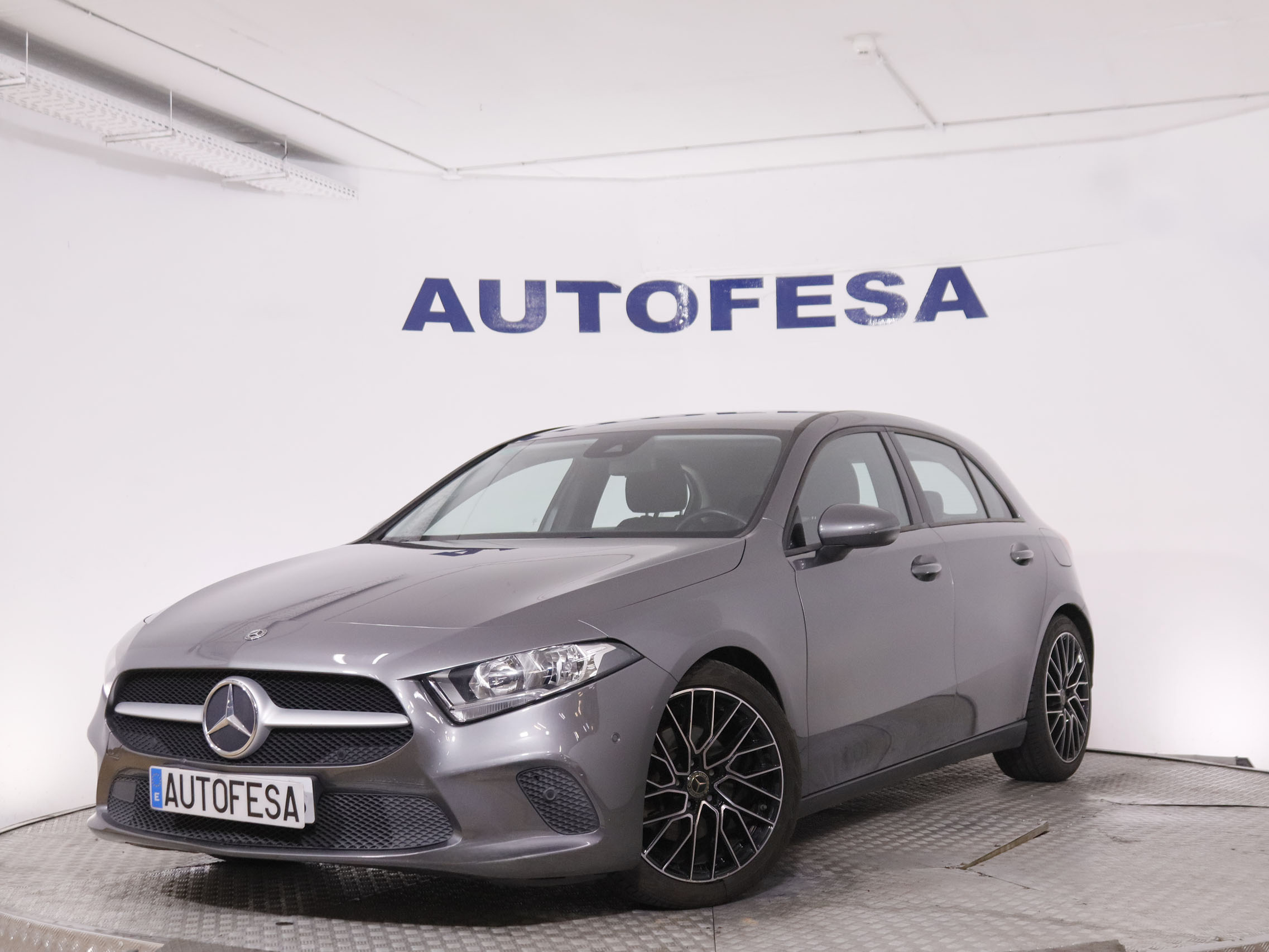 Mercedes-Benz Clase A A200 Urban - foto 1