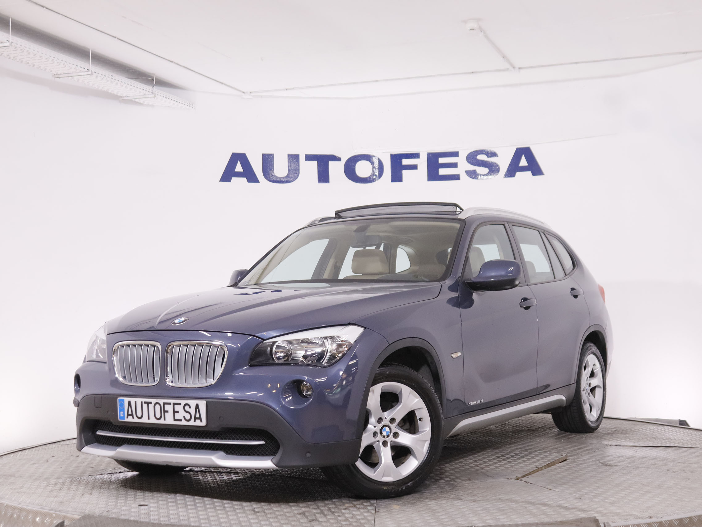 BMW X1 S Drive 18d - foto 1