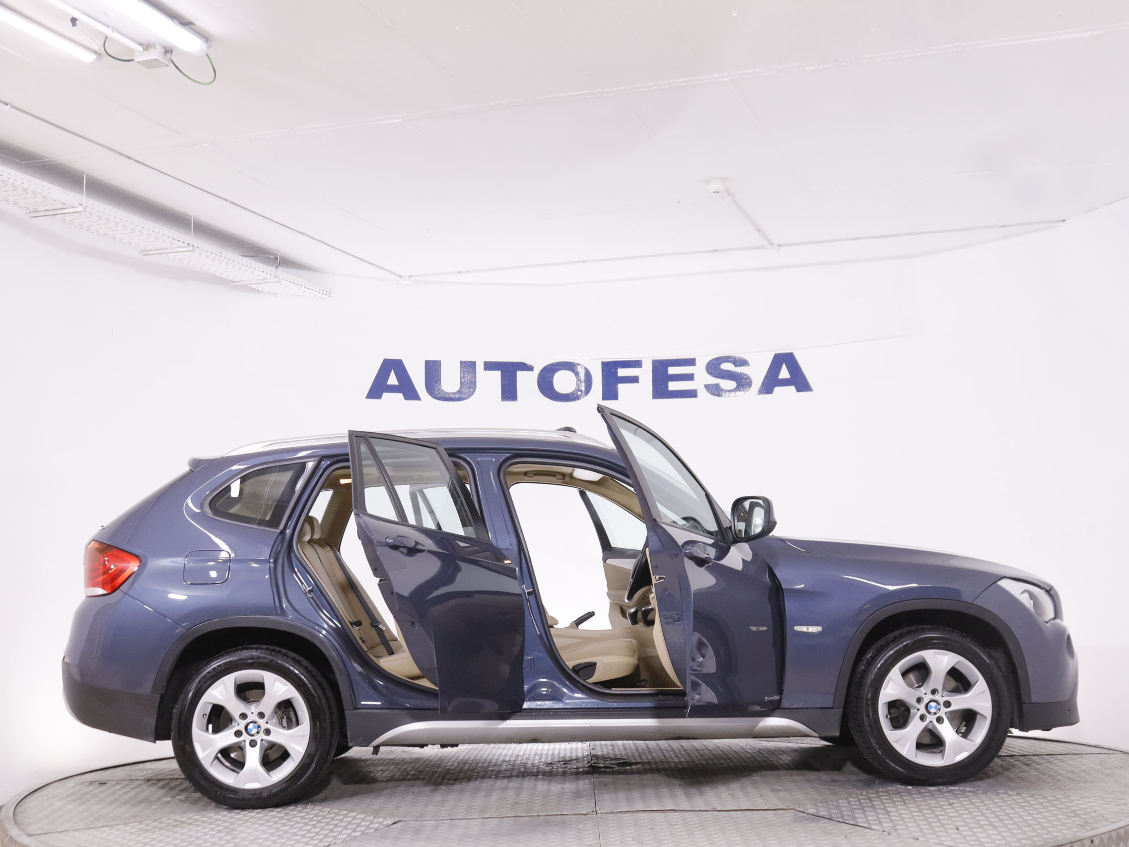BMW X1 S Drive 18d - foto 9