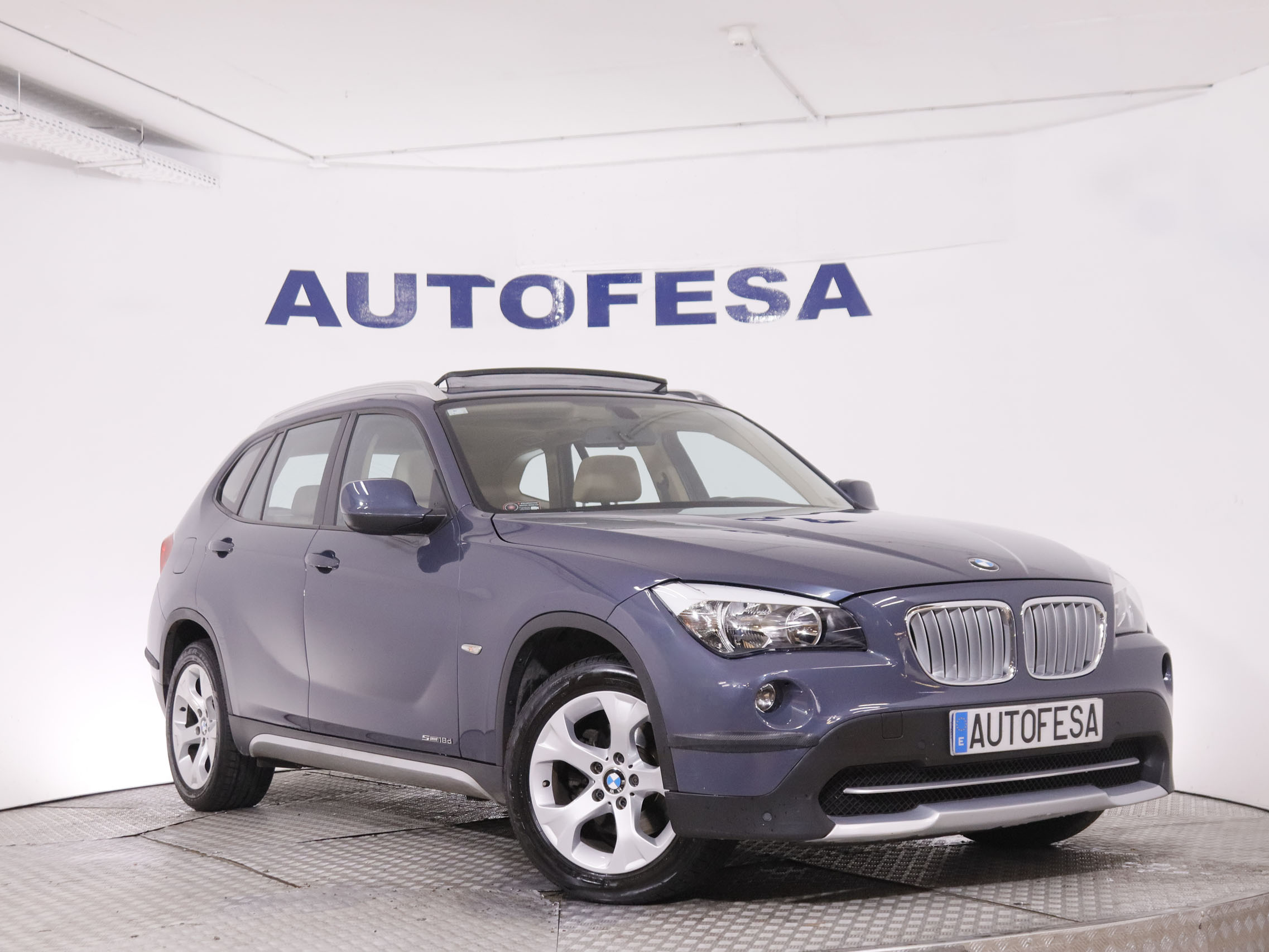 BMW X1 S Drive 18d - foto 3