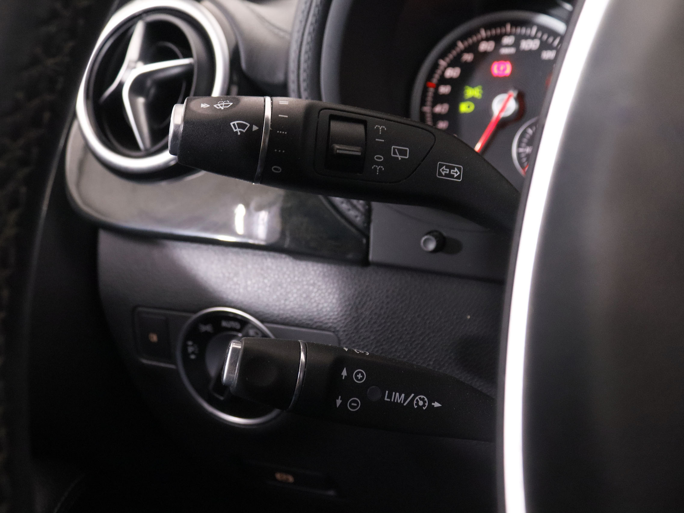 Mercedes-Benz Clase B B250E Sport - foto 20